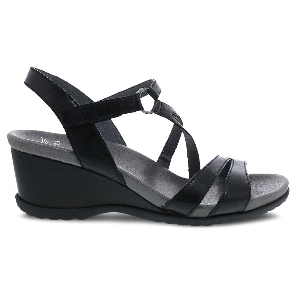 Addyson Women's Cross Strap Comfortable Sandals - Perfect for Beach, Vacation & Summer Outfits