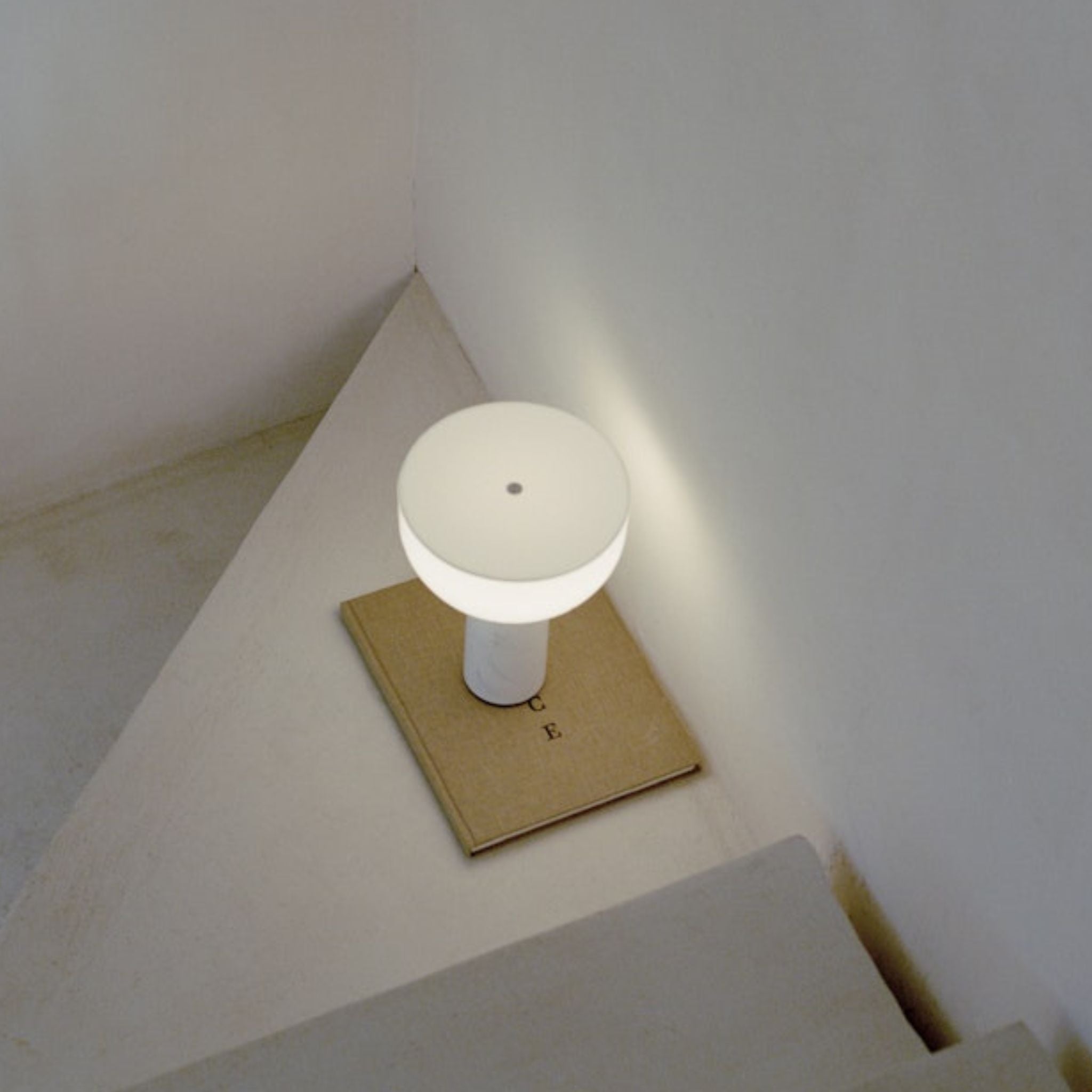 NEW WORKS Kizu Portable Table Lamp - White Marble Finish | Modern Bedside & Desk Lighting for Home Office, Dorm Room & Nightstand Decor