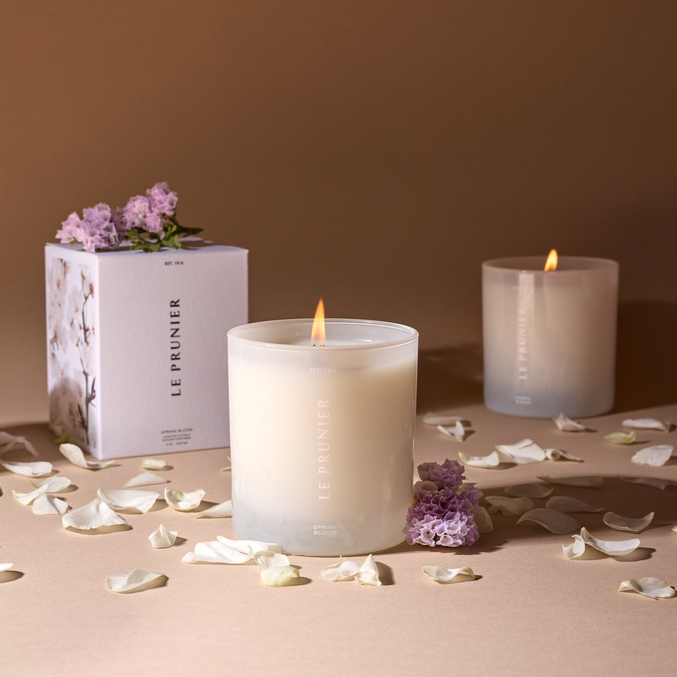 Spring Bloom Scented Candle - Floral Home Decor for Relaxation & Aromatherapy | Perfect for Living Room, Bedroom, and Spa