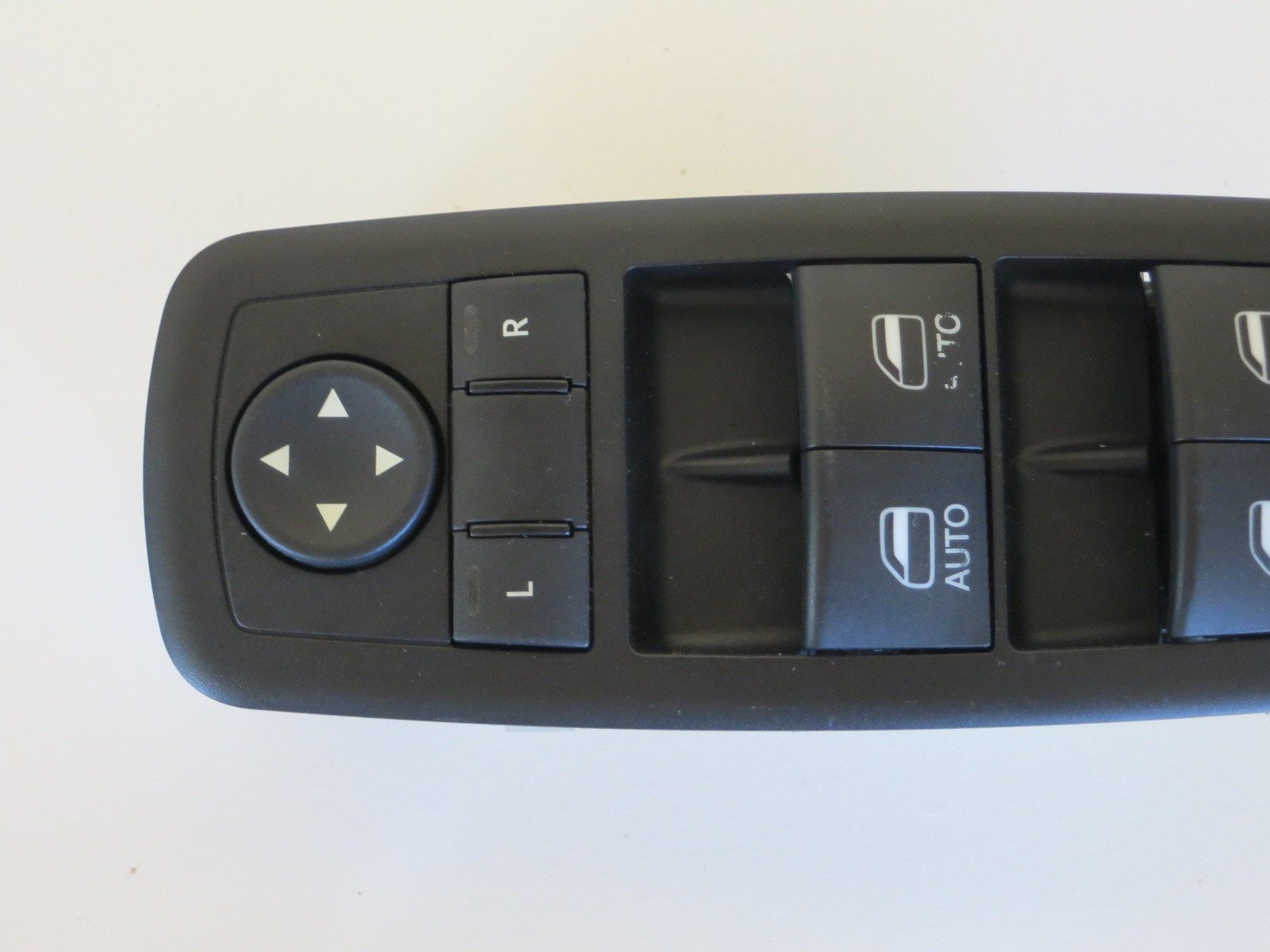 Mopar 6808 6693AD Door Window Switch Panel - Replacement Power Window Control Switch for Jeep Wrangler & Cherokee - Perfect for Off-Roading & Daily Commuting