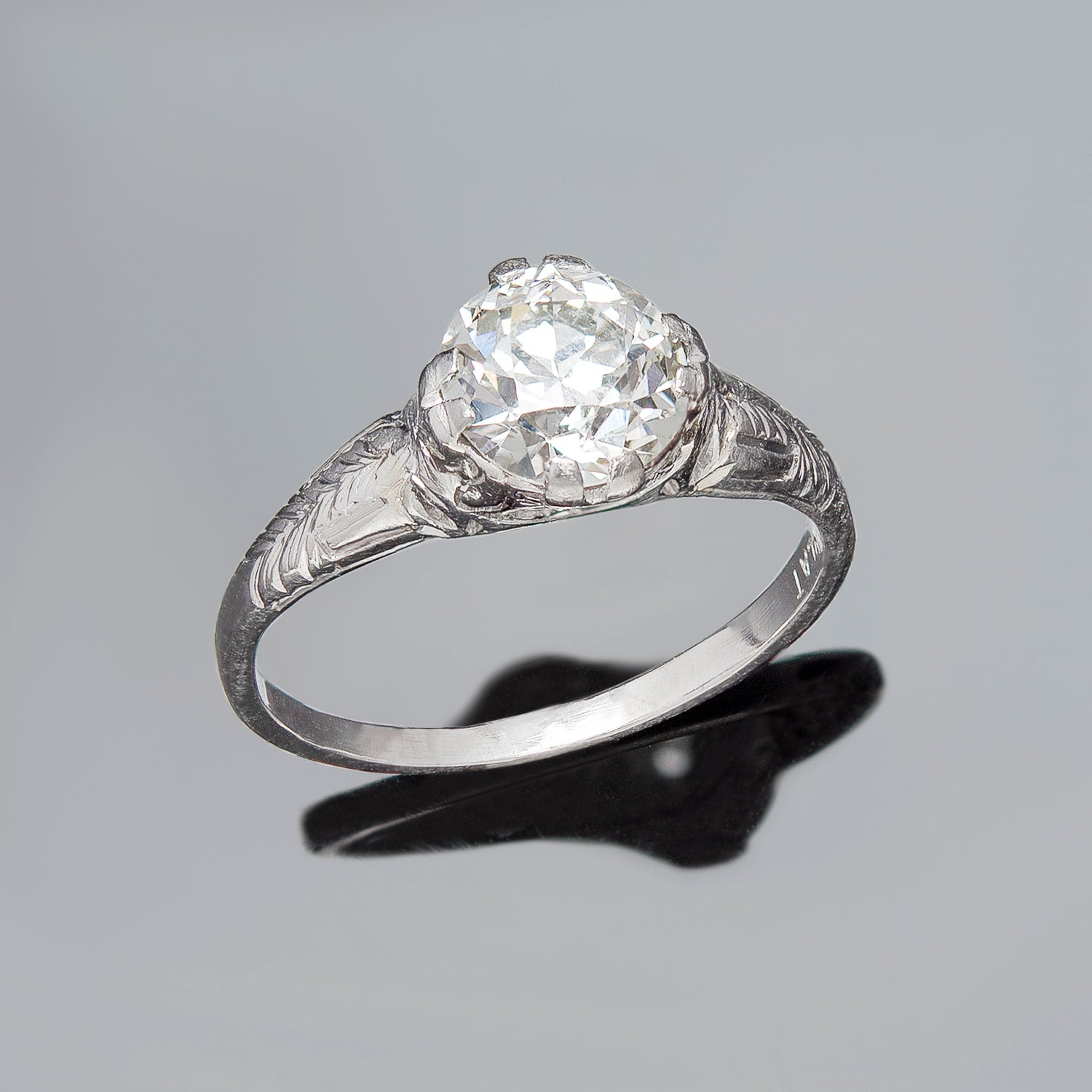 Art Deco Platinum Diamond Engagement Ring 1.51ct - Vintage Style Wedding Band for Women, Perfect for Proposals & Anniversaries