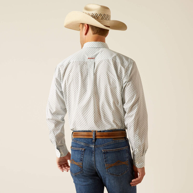 Ariat Wrinkle Free Irving Shirt for Men - White Long Sleeve Casual Button Down Shirt - Perfect for Work, Office & Outdoor Activities