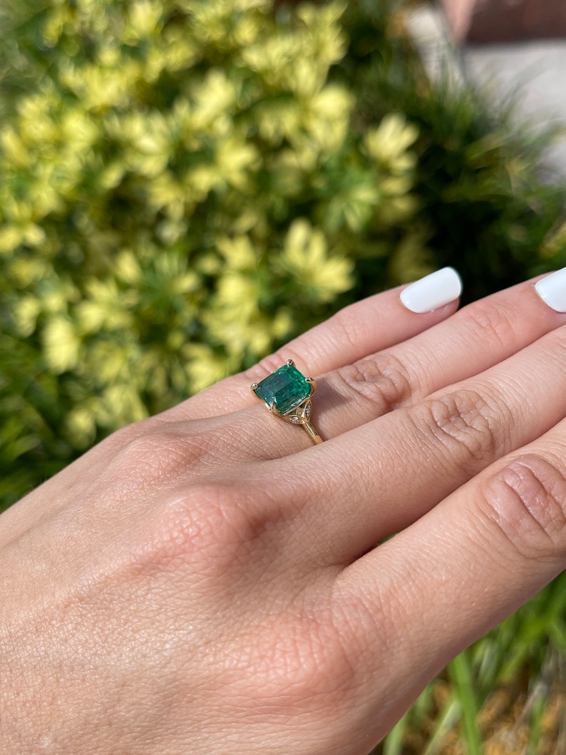 3.51tcw 14K Gold Natural Emerald Cut Diamond Accent Floral Engagement Ring for Women - Perfect for Proposals, Anniversaries & Special Occasions