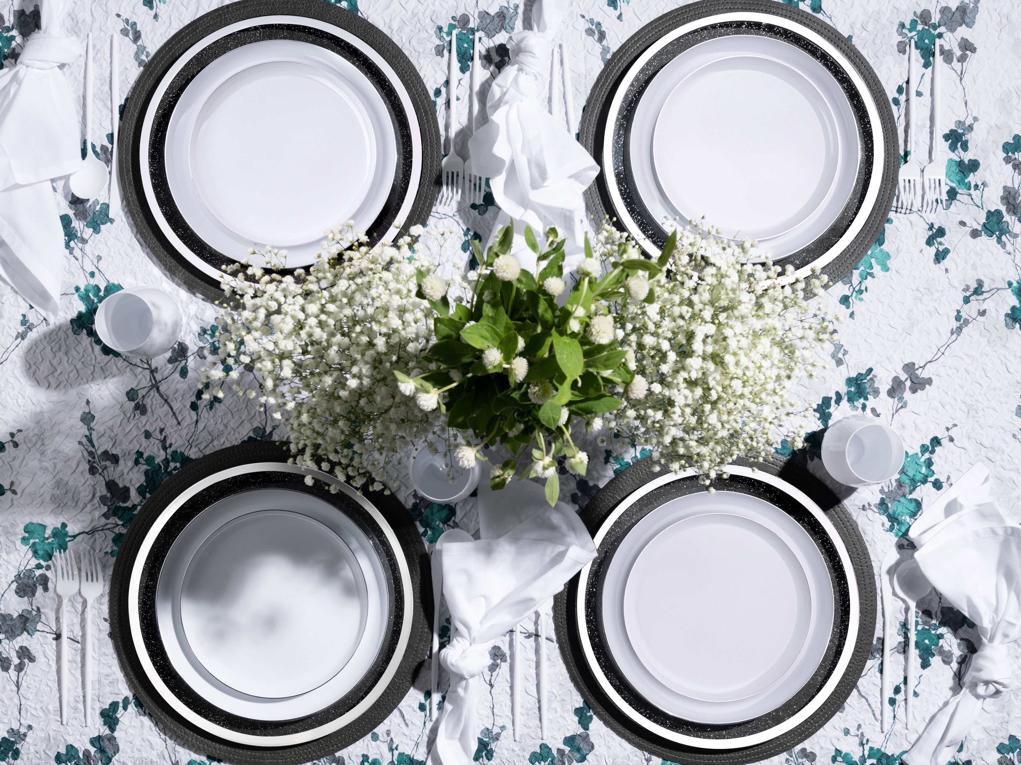 Premium White & Silver Round Plastic Plates - 10 Pack Elegant Disposable Dinner Plates for Parties, Weddings, and Special Events