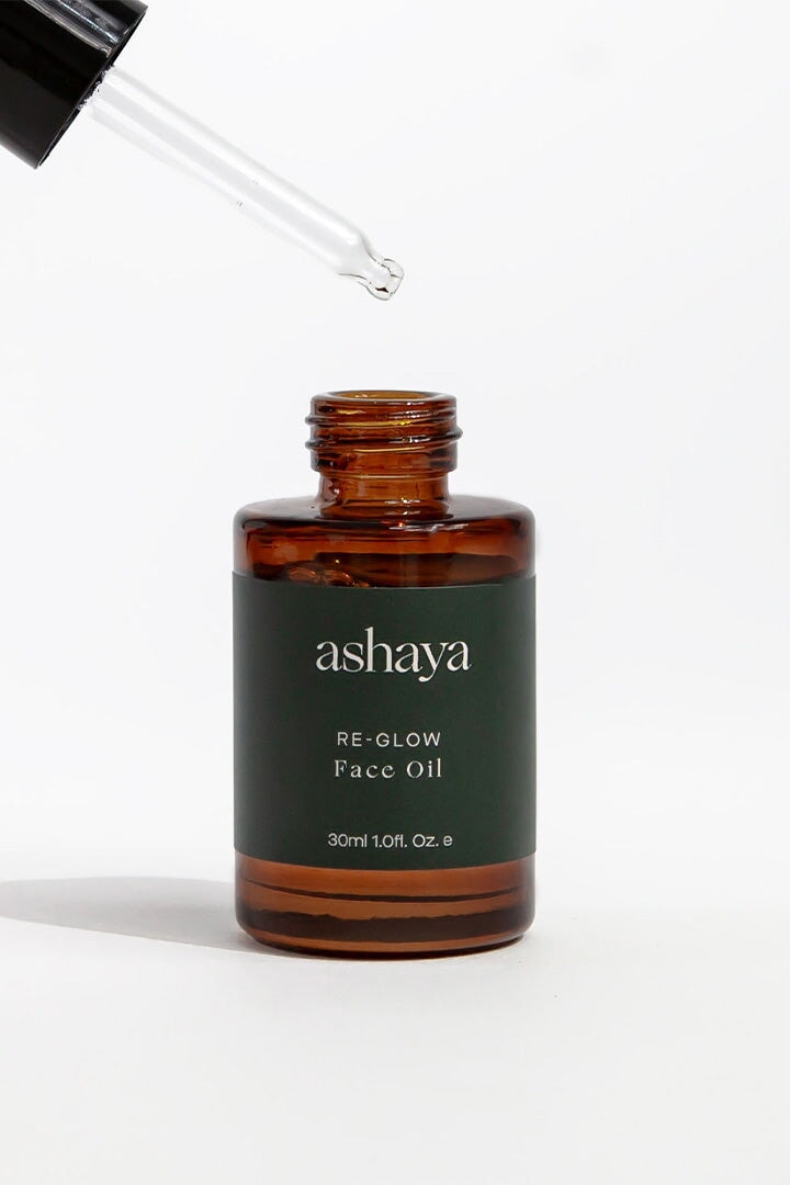 Ashaya Re Glow Face Oil - Organic Anti-Aging Facial Oil with Vitamin C & Hyaluronic Acid | Hydrating & Brightening for Glowing Skin | Day & Night Skincare Routine | Perfect for Dry, Dull & Mature Skin Types