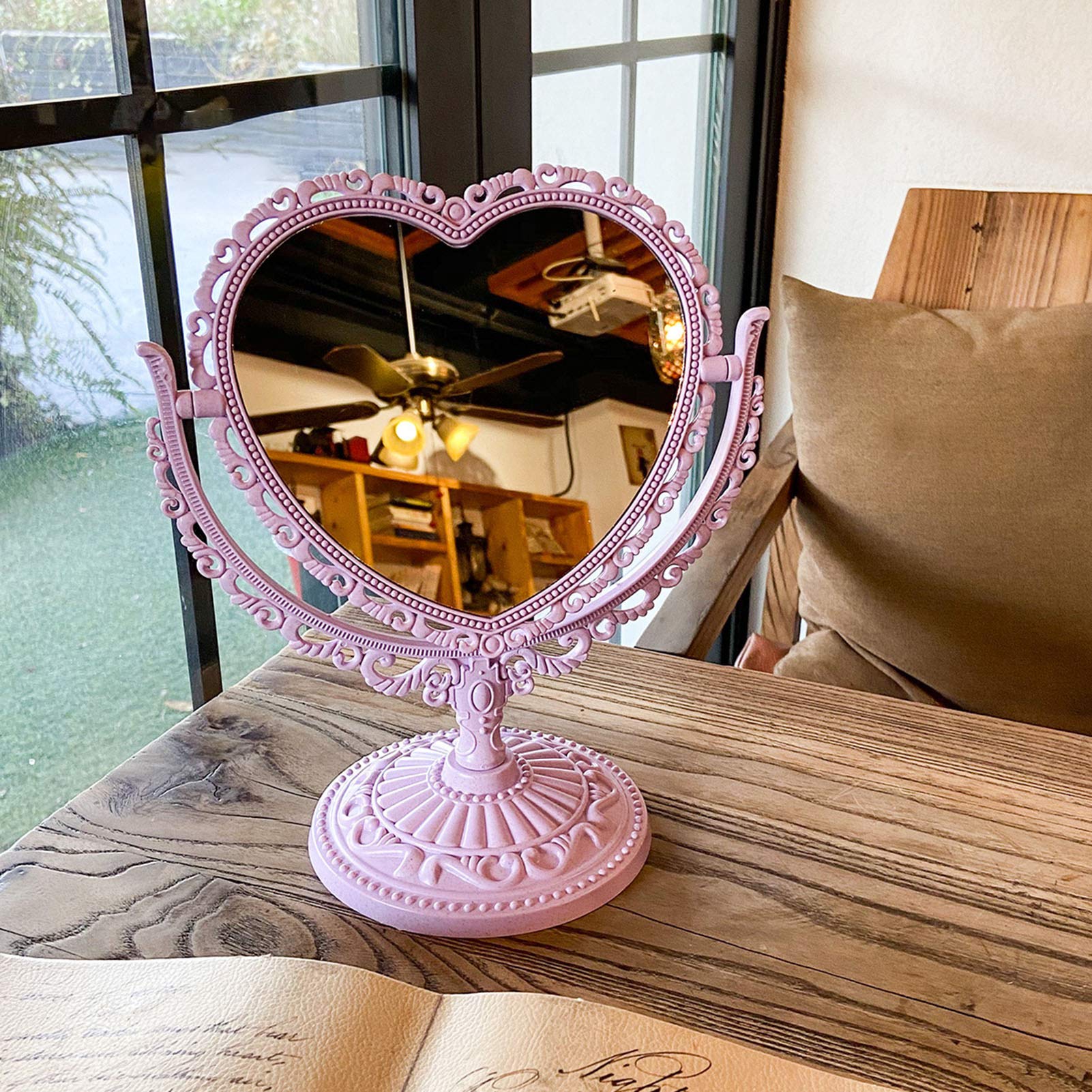 Vintage Vanity Mirror with Magnifying - Antique Double Sided Heart Shaped Desktop Mirror for Makeup, Oval Vanity Table Mirror in Pink & Purple - Perfect for Dressing Tables, Bedroom Decor, and Travel Beauty Kits
