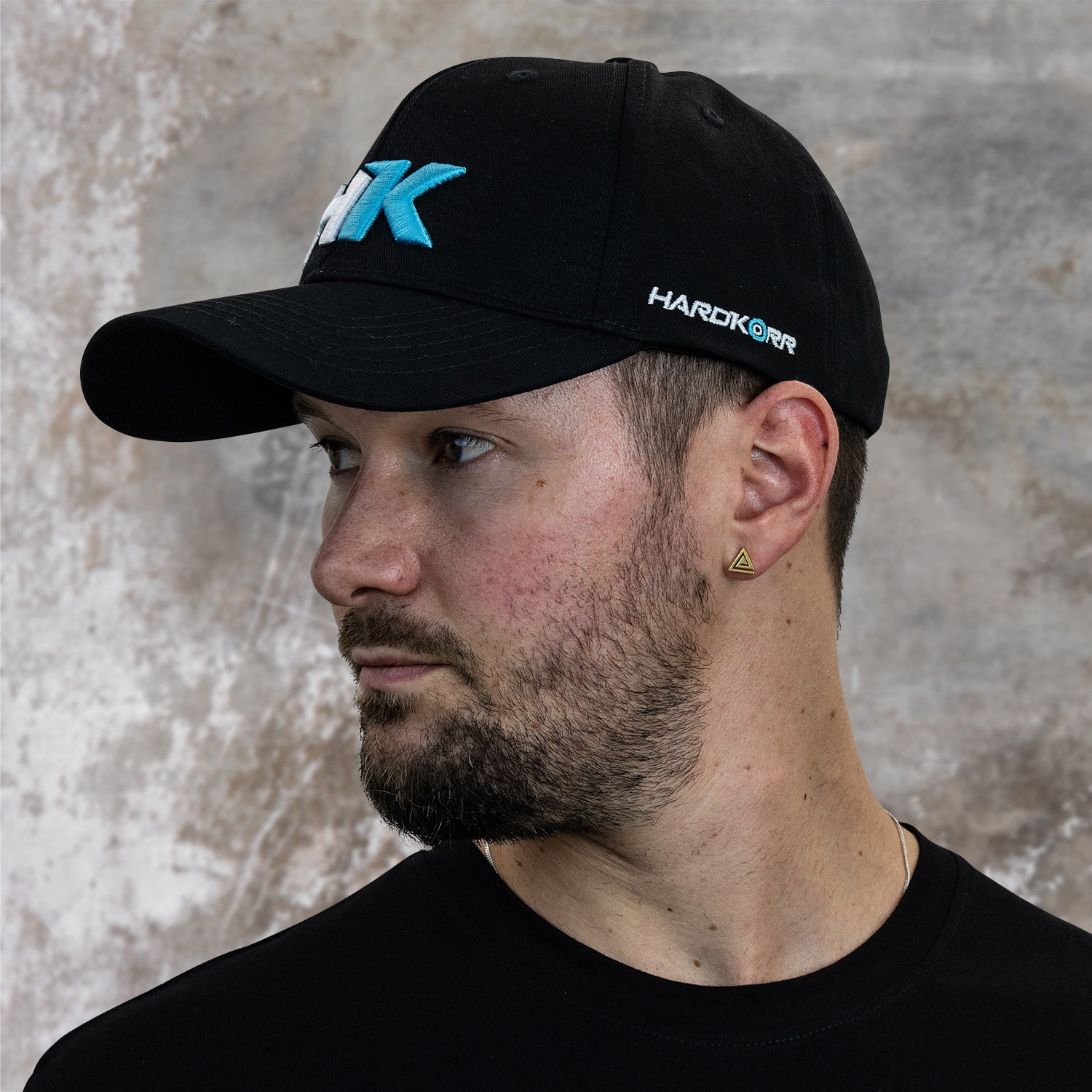 Stylish Snapback Baseball Cap with Blue/White Emblem - Adjustable Unisex Hat for Men & Women - Perfect for Sports, Outdoor Activities and Fashion