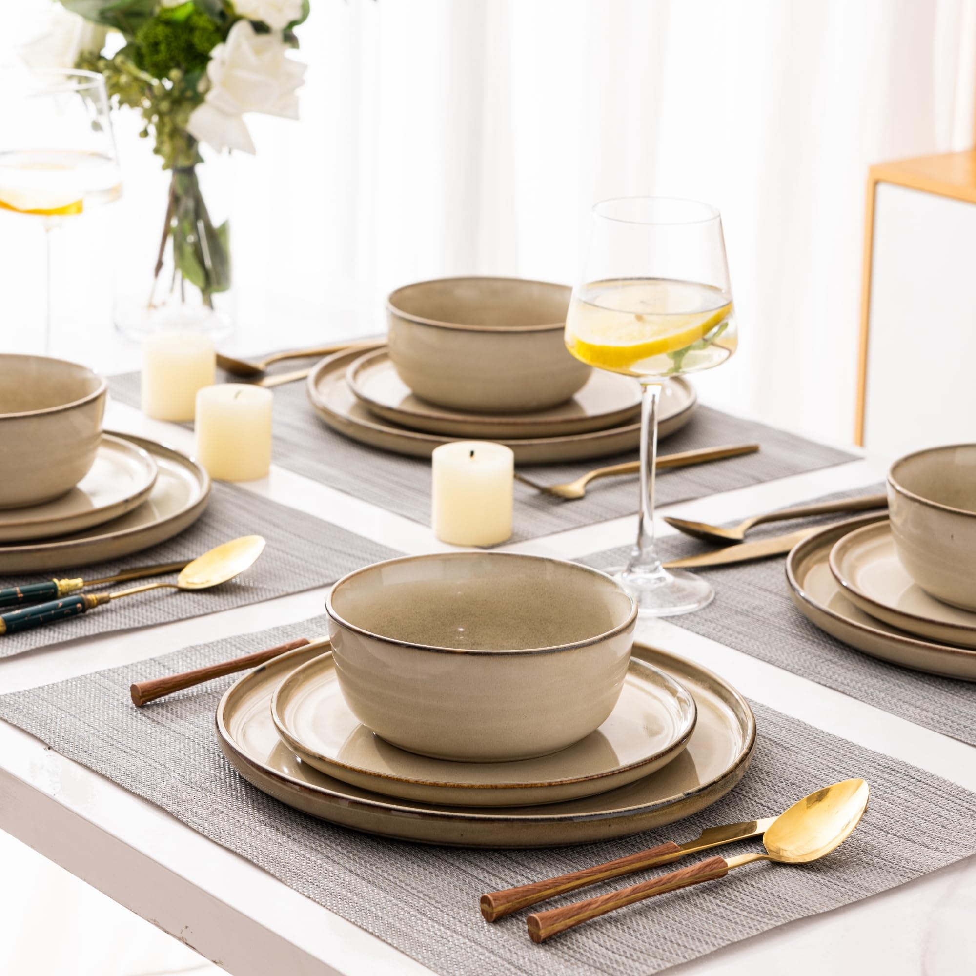 Premium 18-Piece Stoneware Dinnerware Set for 6 - Scratch Resistant Ceramic Plates & Bowls, Dishwasher & Microwave Safe, Reactive Glaze in Cappuccino - Perfect for Family Dinners, Restaurants & Entertaining Guests