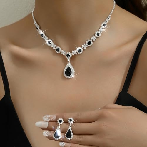 U:Black Jewelry Set