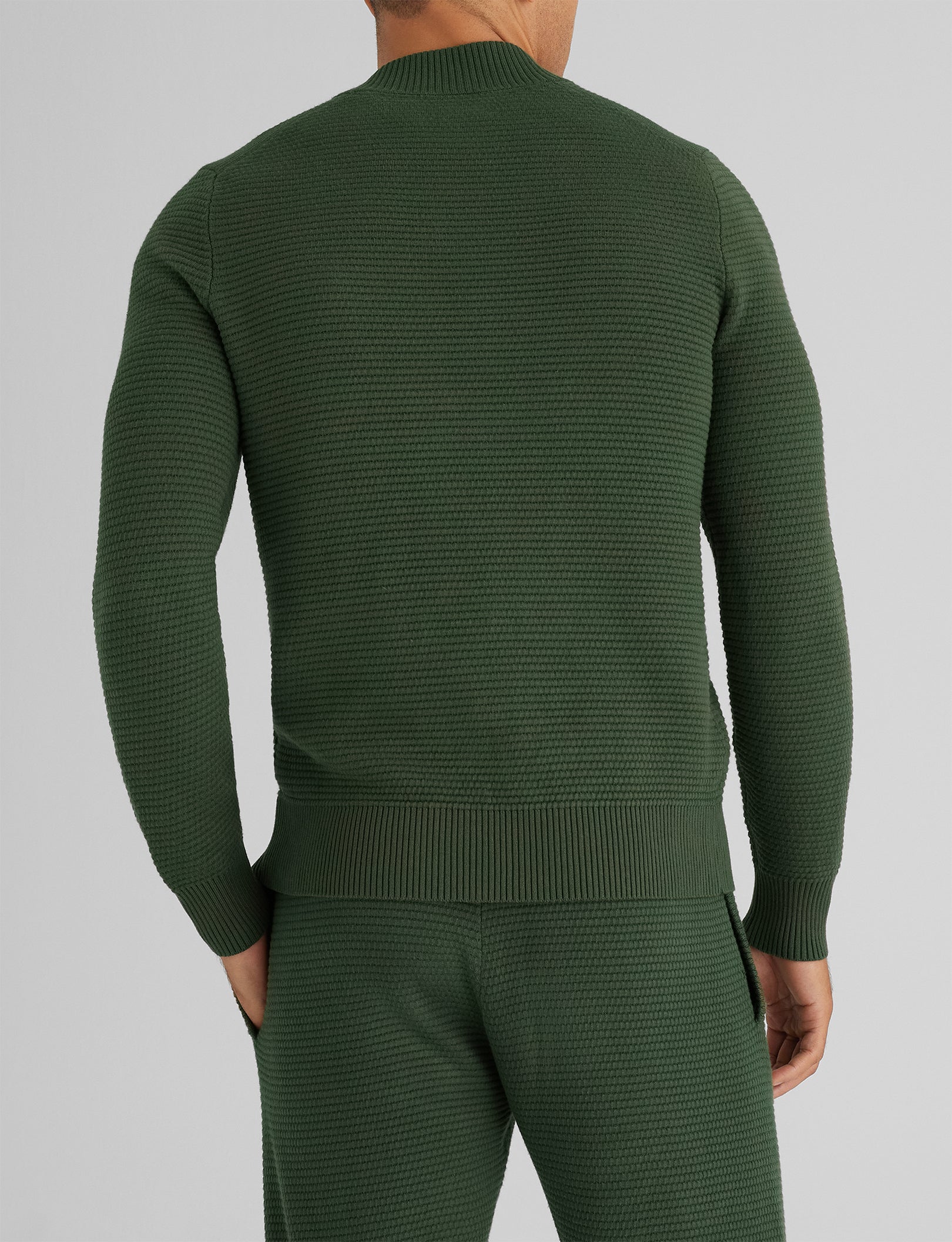 Comfortable Quarter Zip Sweater for Men & Women - Soft Lounge Pullover for Casual Wear, Work & Outdoor Activities