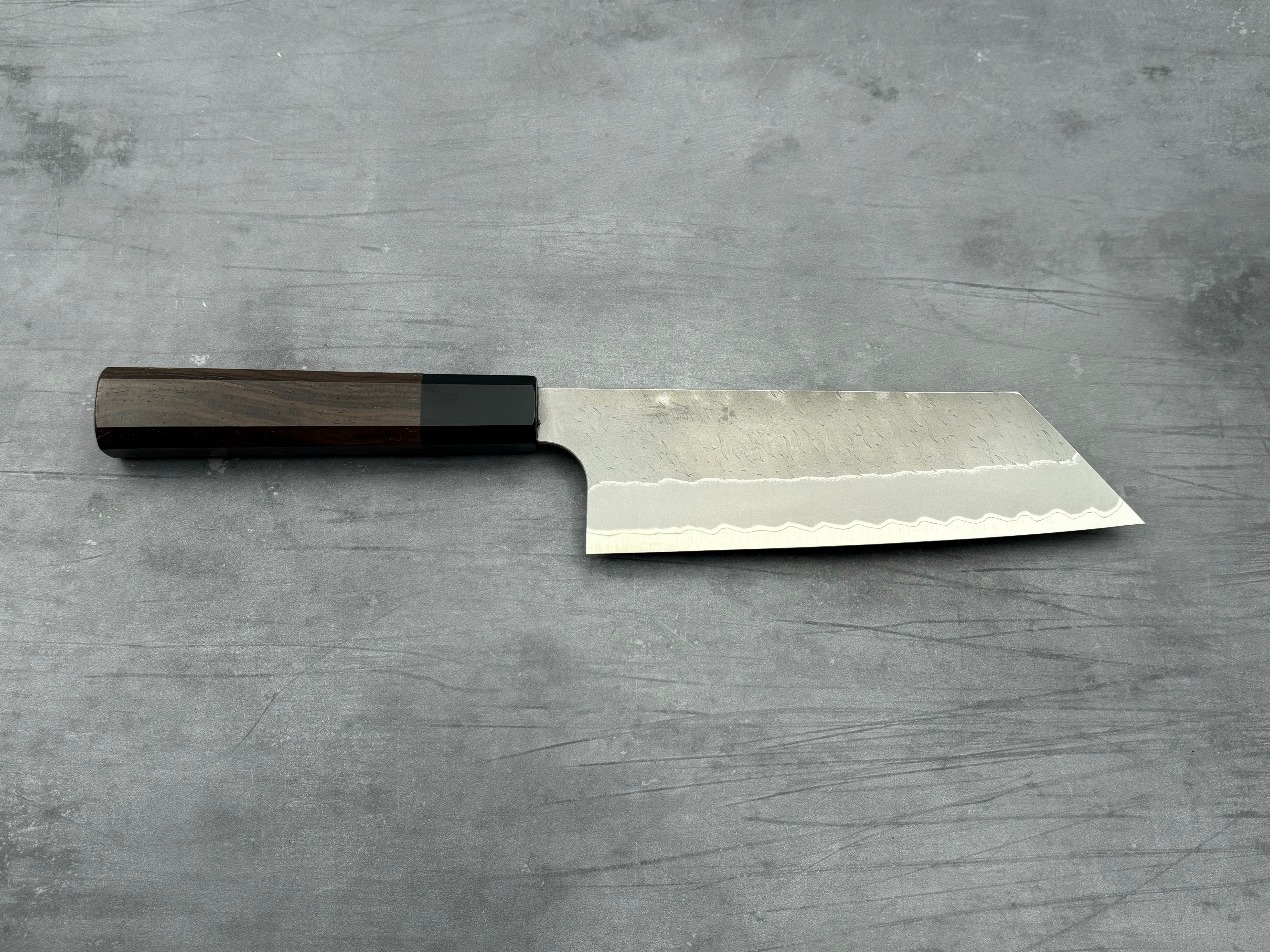 Nigara Hamono AS Nakiri Knife - Japanese Vegetable Knife for Professional Chefs & Home Cooking - Perfect for Chopping, Slicing & Dicing Vegetables