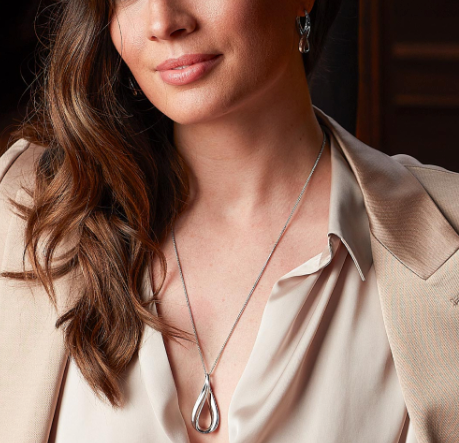 Serenity Grande Slider Necklace - Adjustable Gold Chain Pendant for Women | Elegant Layering Jewelry for Everyday Wear, Date Night & Special Occasions