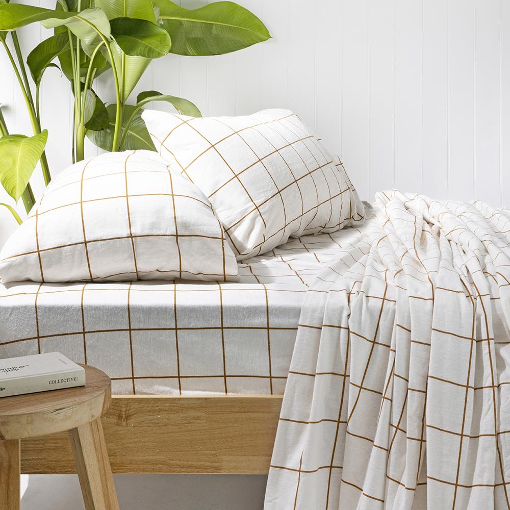 Carrington Ivory Flannelette Sheet Set - Soft & Cozy Single Bed Sheets for Ultimate Comfort | Perfect for Winter Nights & Cozy Bedrooms