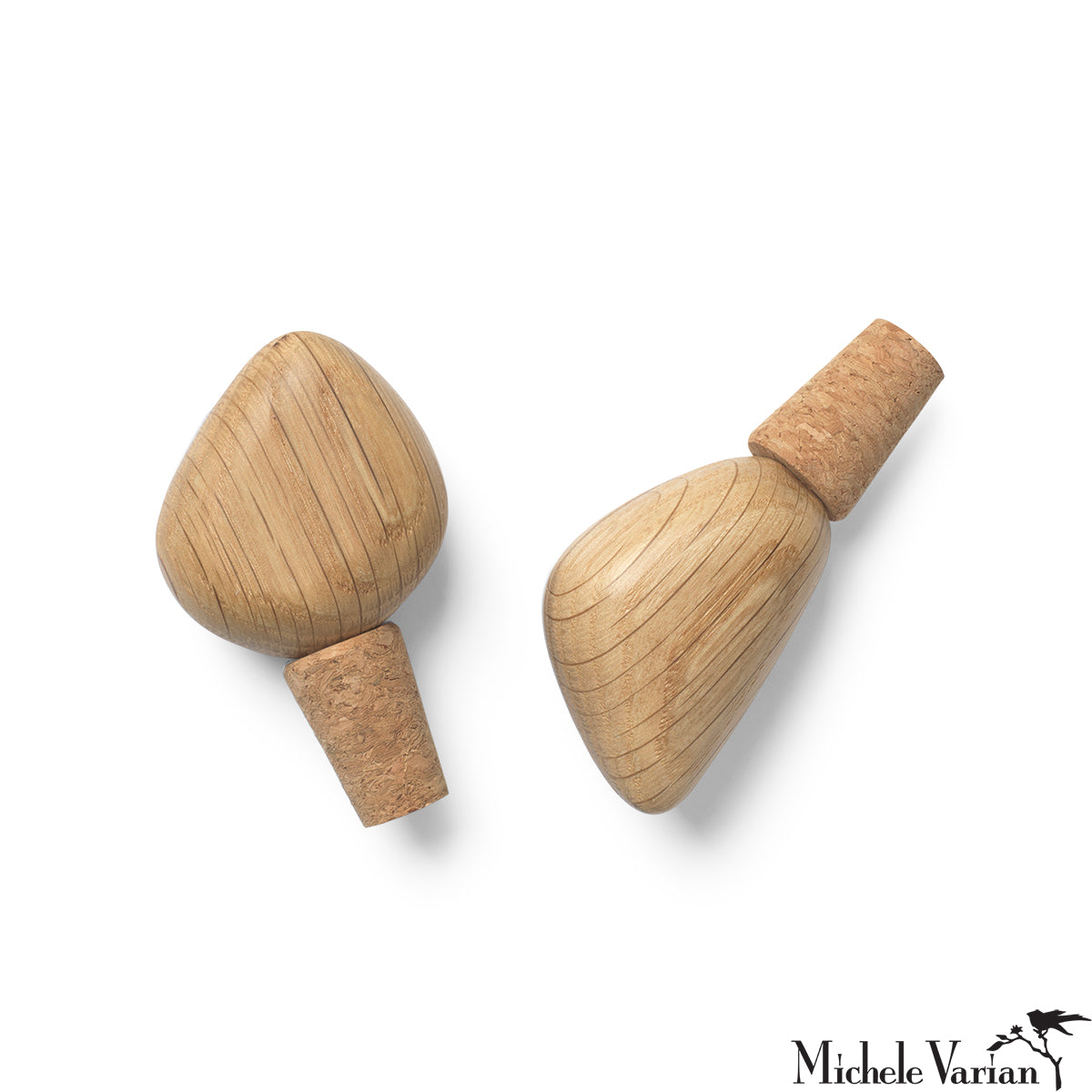 Premium Oak Wine Stoppers Set of 2 - Natural Wood Wine Bottle Seal Preserver for Red, White & Sparkling Wines - Perfect for Home Bars, Dinner Parties & Wine Storage