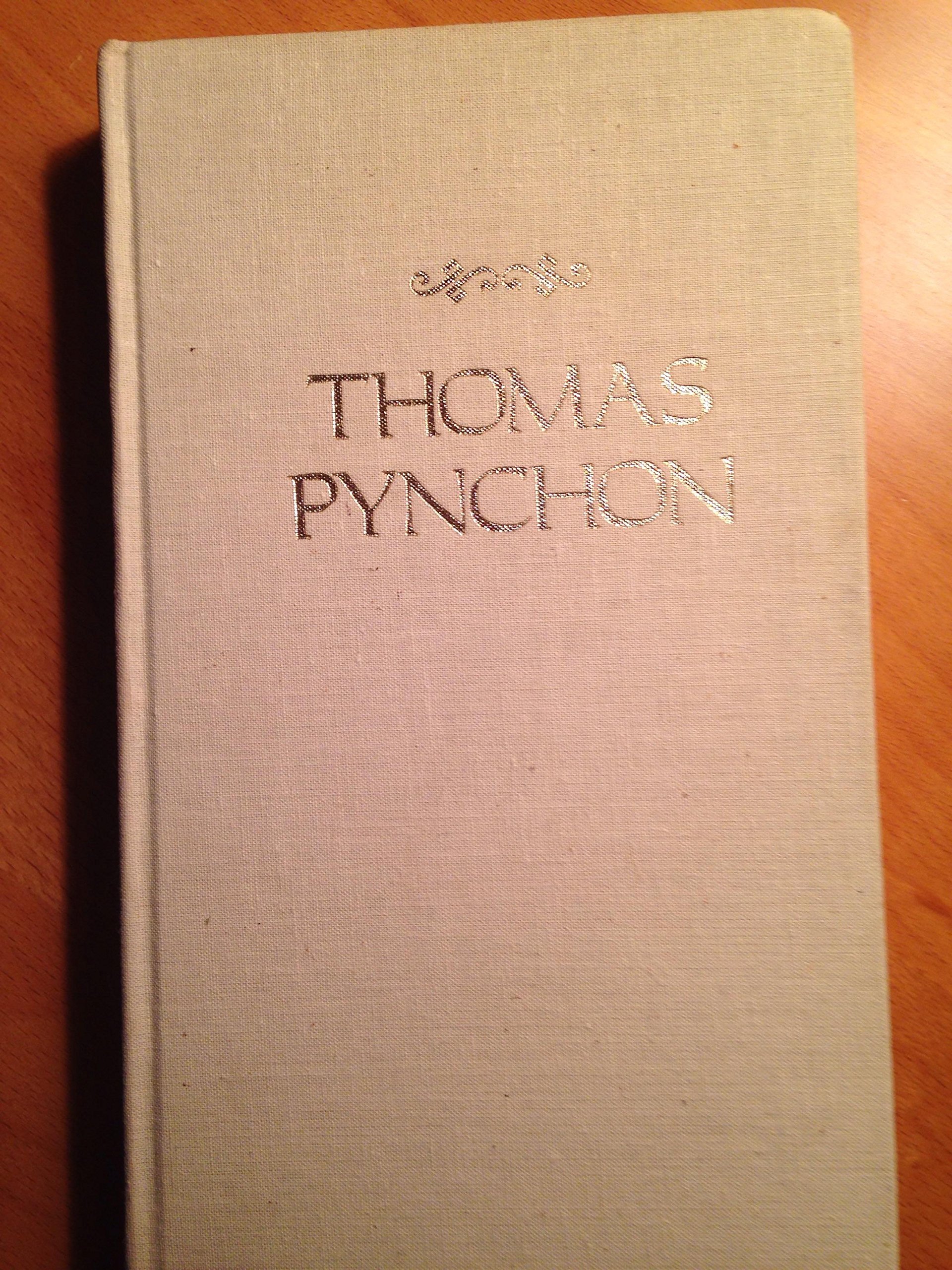 Slow Learner: Early Stories + Vineland by Thomas Pynchon – Classic Literary Fiction for Book Lovers & Collectors | Perfect for Reading, Gifting & Home Library Displays
