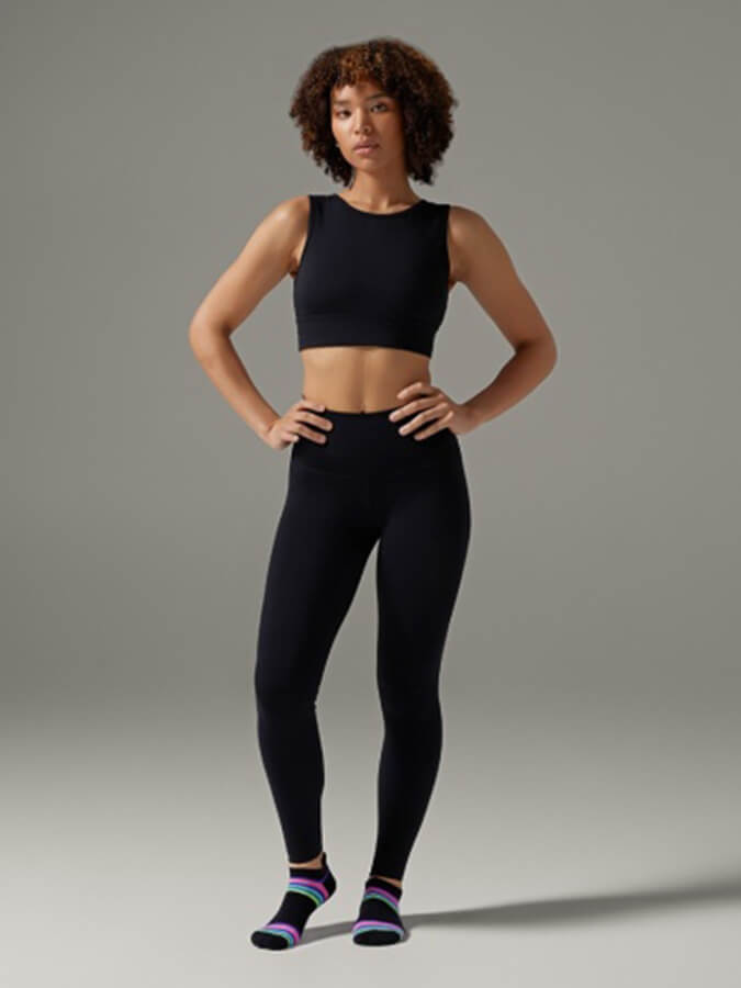 Tavi Agility Women's Sports Bra - High Support Workout Bra for Running & Yoga - Breathable & Moisture Wicking Activewear - Perfect for Gym, Fitness & Daily Wear (Ebony)