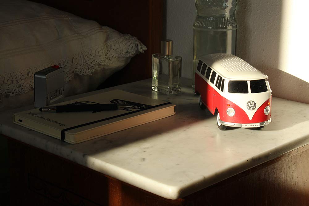 BRISA VW Collection - Volkswagen T1 Bus Bluetooth Speaker Wireless Portable with Rechargeable Battery, Classic Red Campervan (1:20 Scale) - Perfect for Road Trips, Camping & Vintage Car Lovers Gift