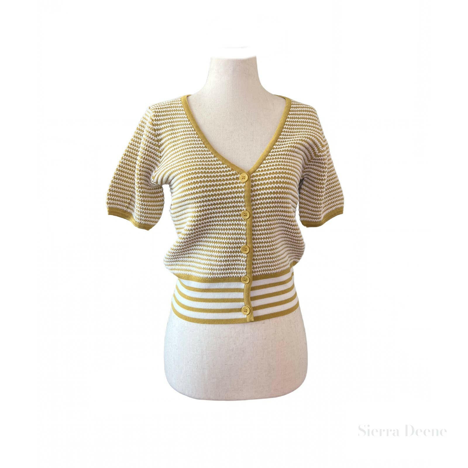 Women's V Neck Striped Short Sleeve Cardigan Sweater - Lightweight Summer Knit Top for Casual Outfits & Beach Cover-Up