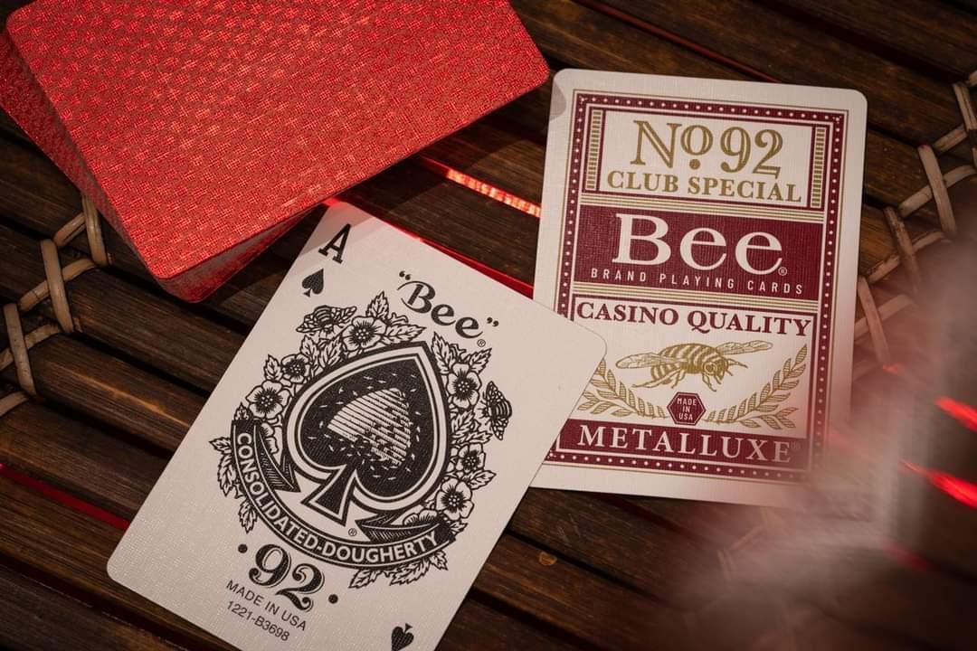 Premium Bee MetalLuxe Red Playing Cards - Elegant & Durable for Poker, Magic Tricks, and Cardistry | Perfect for Game Nights, Collectors, and Professional Performers