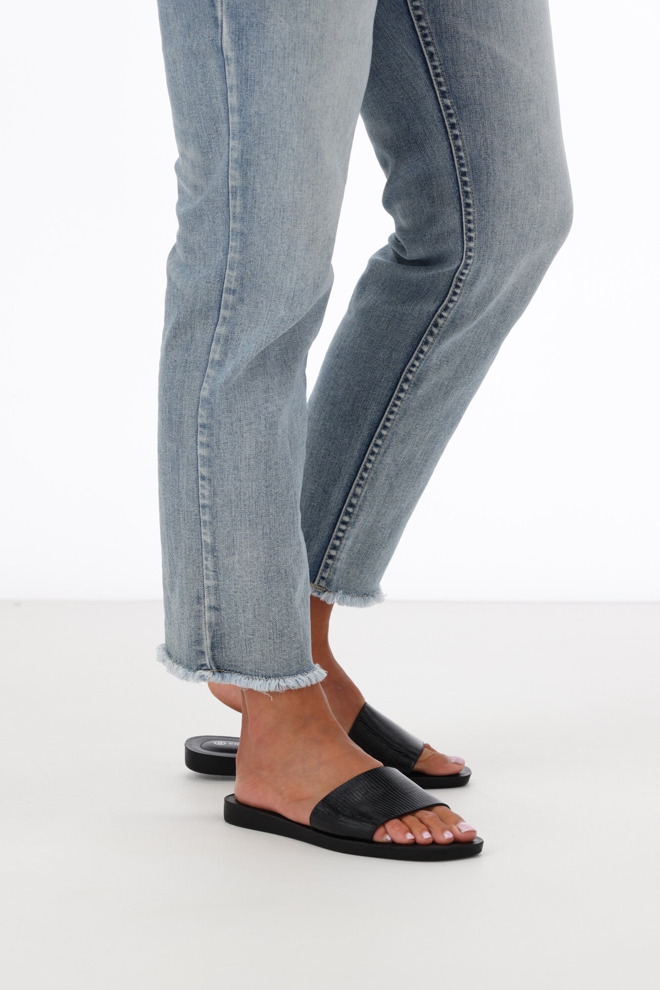 Cherry Lane Athena Slide Sandals for Women - Comfortable Black Slide Sandals for Casual Wear, Beach, and Poolside Relaxation