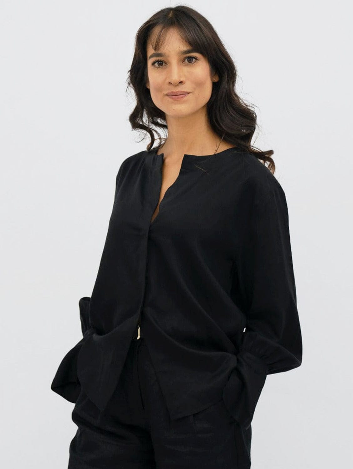 Premium TENCEL™ Long Sleeve Shirt for Men & Women | Breathable & Eco-Friendly Licorice Color | Perfect for Casual Wear, Office & Outdoor Activities