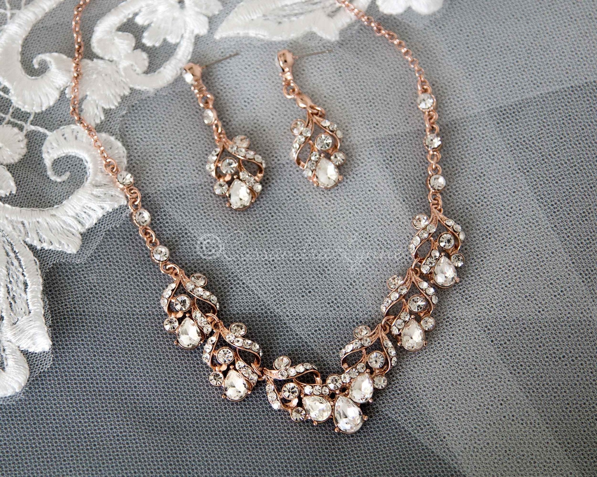 Elegant Rose Gold Bridal Necklace Set with Pear Crystals - Perfect for Weddings, Anniversaries & Romantic Occasions
