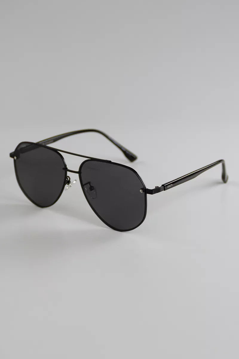 Lente Sol Ocn 19921 C2 Sunglasses with UVA/UVB Protection - Stylish & Protective Eyewear for Outdoor Activities, Driving, and Beach Vacations
