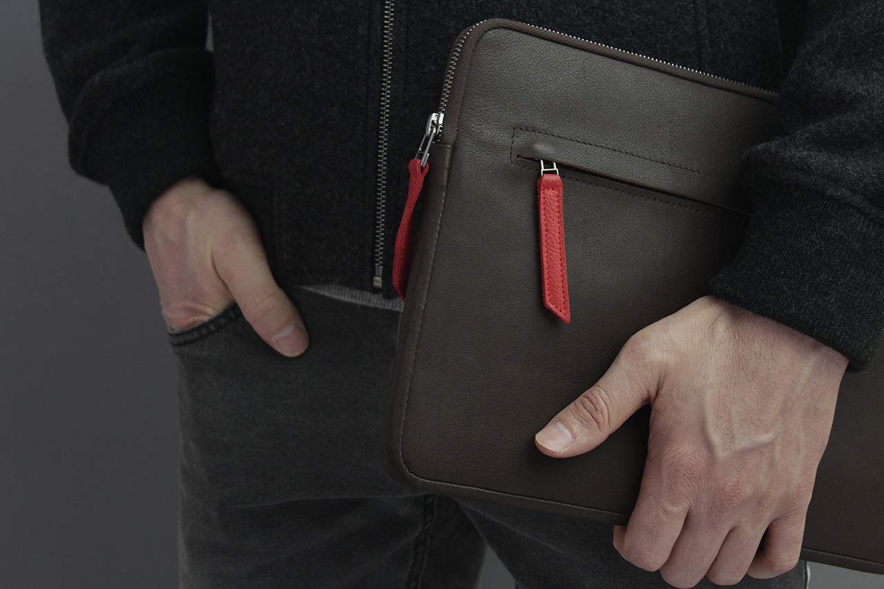 Premium Italian Vegetable-Tanned Leather Sleeve Case for iPad Pro 11