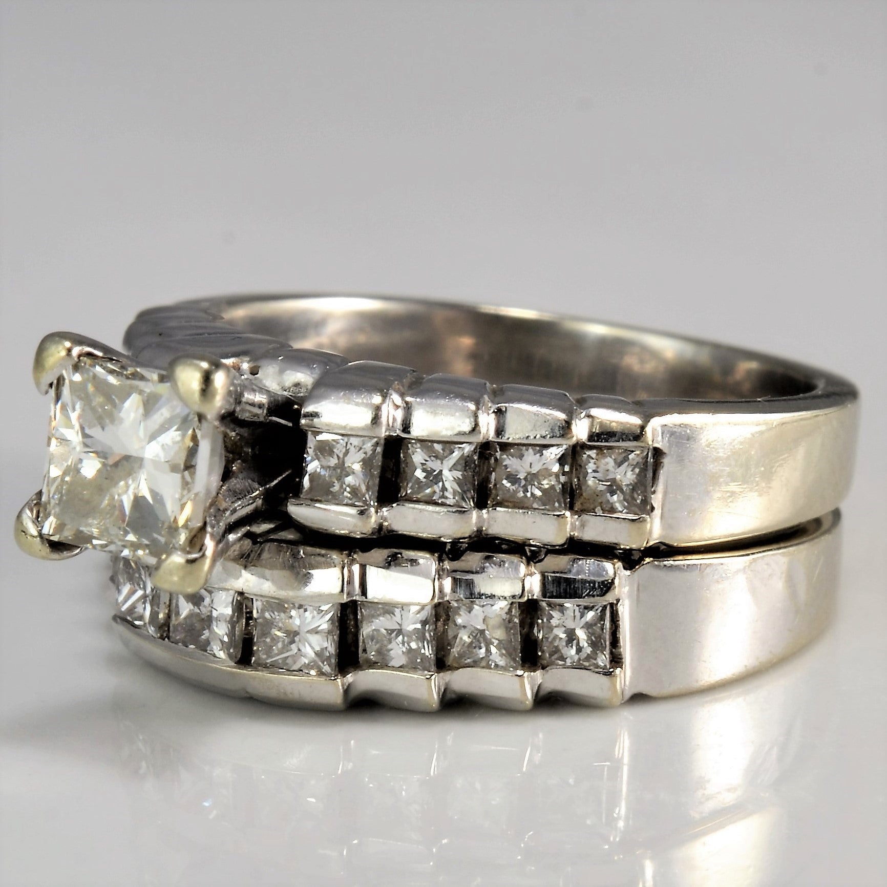 1.60ctw Princess Cut Diamond Wedding Ring Set - VS2 Clarity, Size 4.5 - Elegant Step Style Bridal Jewelry for Engagement & Anniversary Gifts