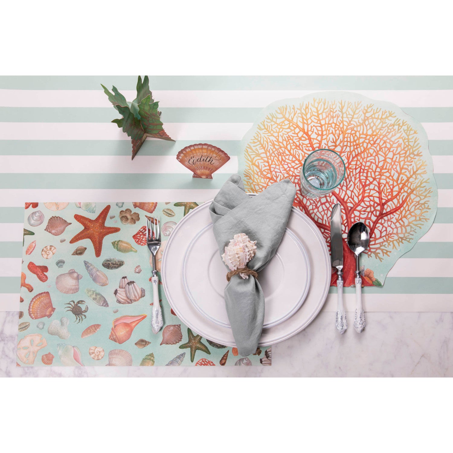 Eco-Friendly Coral Die-Cut Placemat for Dining Table – Waterproof & Non-Slip Kitchen Decor for Home, Restaurant, and Party Use
