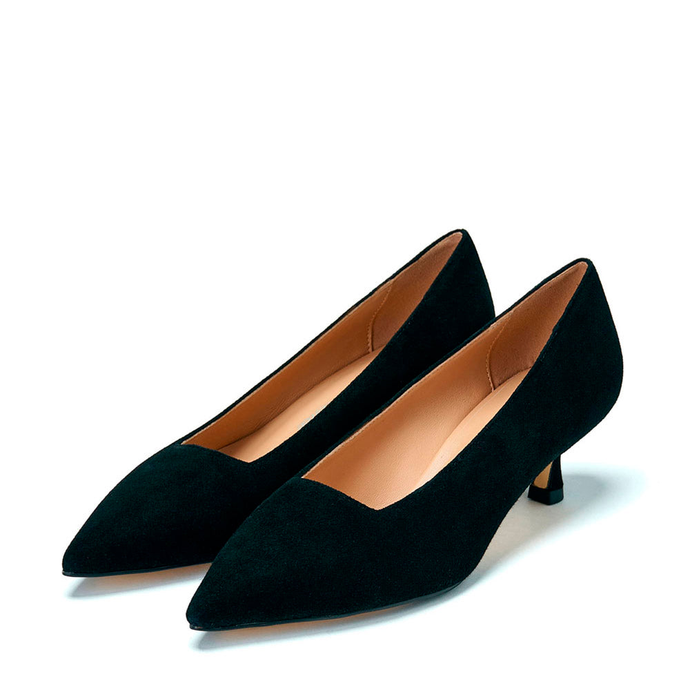 Andrea Black - Premium Women's Fashion Apparel | Stylish & Comfortable Dresses, Tops & Bottles for Casual & Office Wear | Shop Now for Trendy Outfits