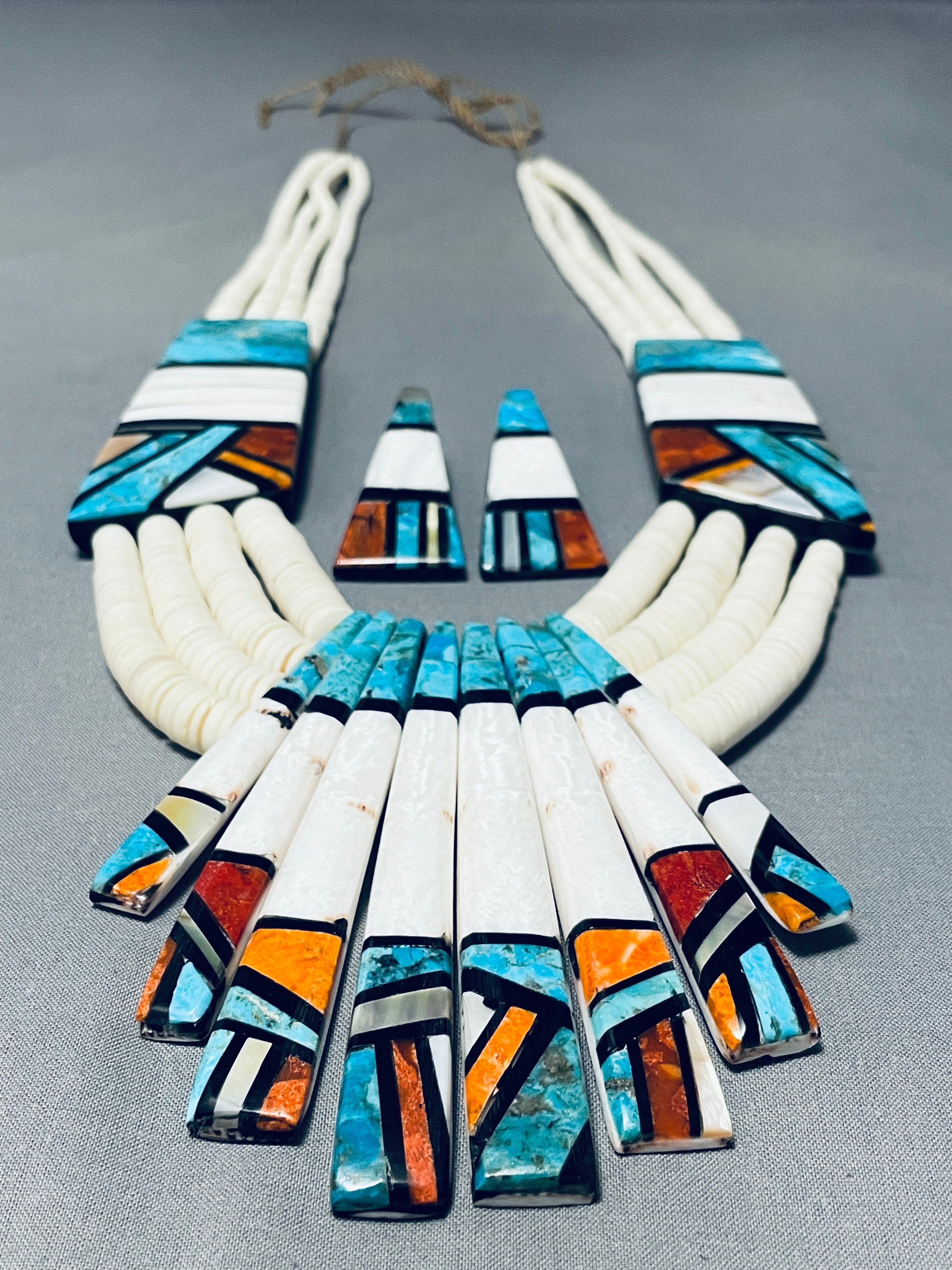 295 Gram Stunning Santo Domingo Turquoise Inlay Necklace - Handcrafted Southwest Jewelry for Women, Boho Chic Statement Piece | Perfect for Festivals, Weddings & Special Occasions
