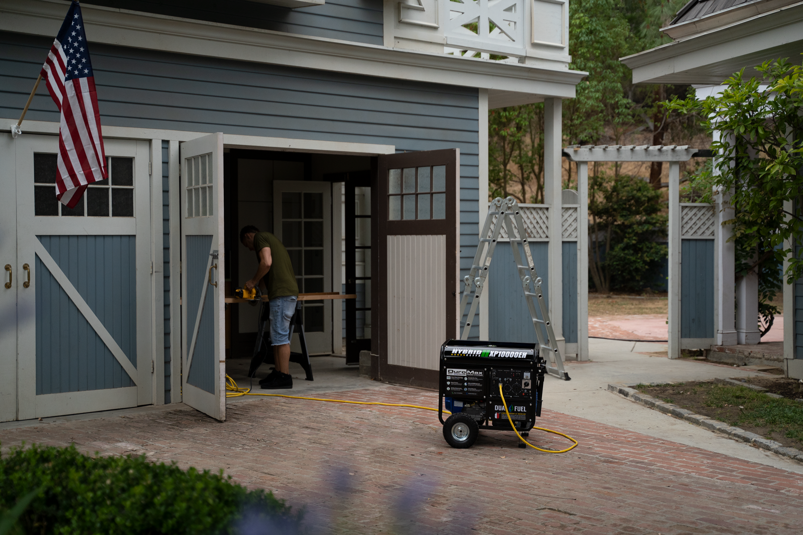 10,000 Watt Dual Fuel Portable Generator - Gas & Propane Powered - Reliable Backup Power for Home, Camping & Emergencies