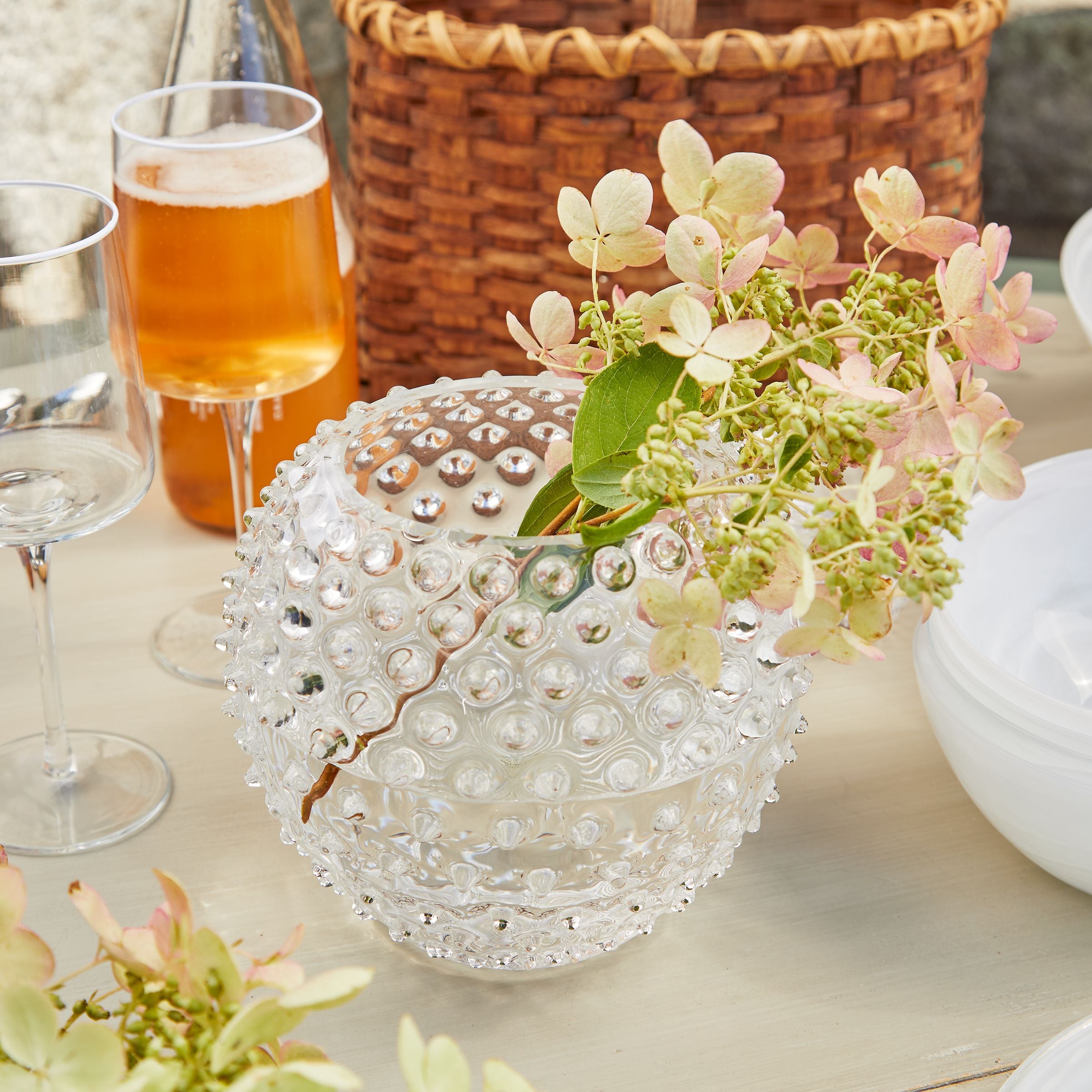 Elegant Hobnob Medium Decorative Centerpiece Vase for Dining Table, Wedding, Home Decor - Perfect for Floral Arrangements & Interior Styling