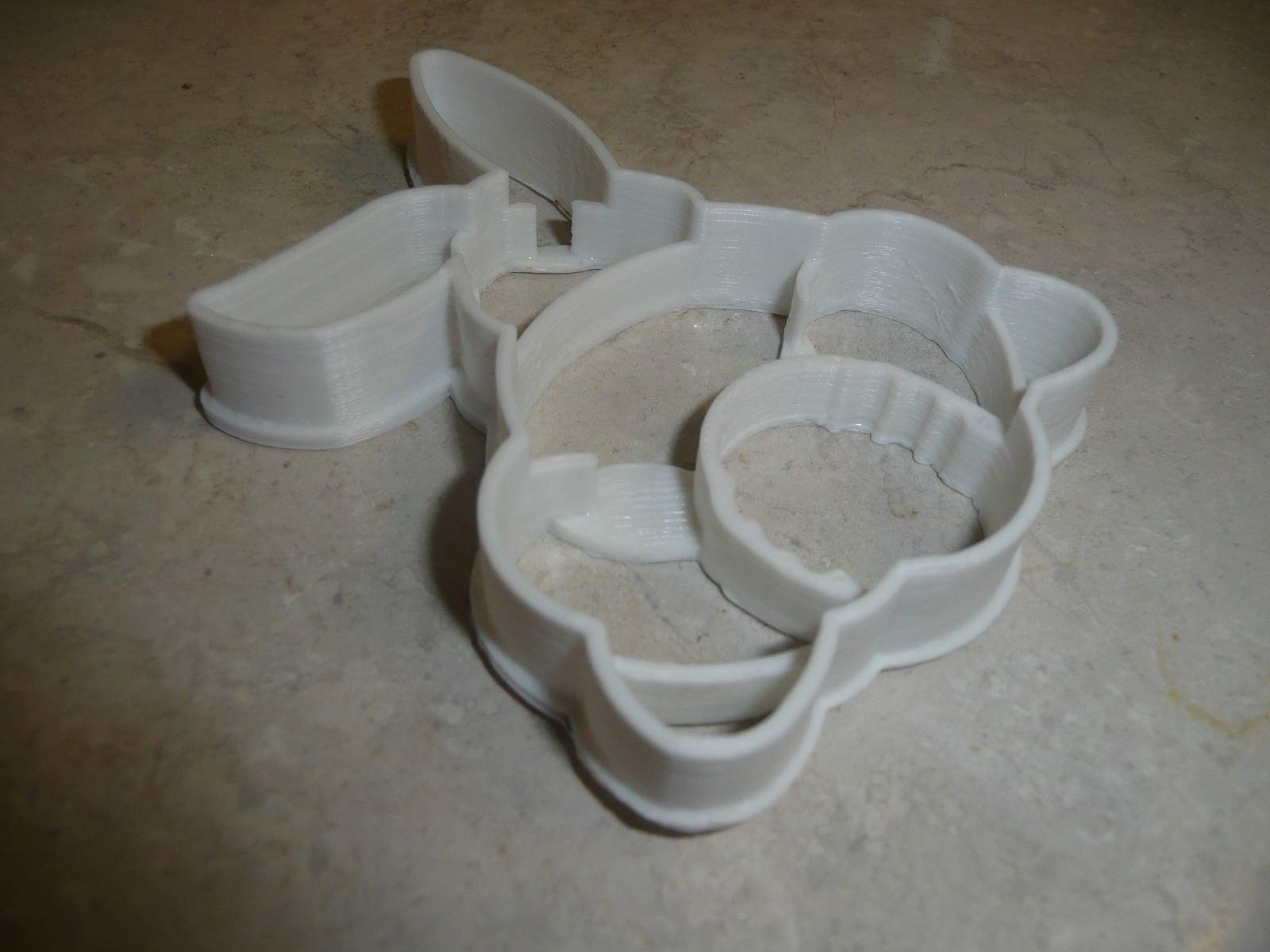 Easter Bunny Cookie Cutter - White Bunny-Shaped Baking Tool for Easter Cookies, Cakes & DIY Crafts - Perfect for Holiday Baking & Party Decorations