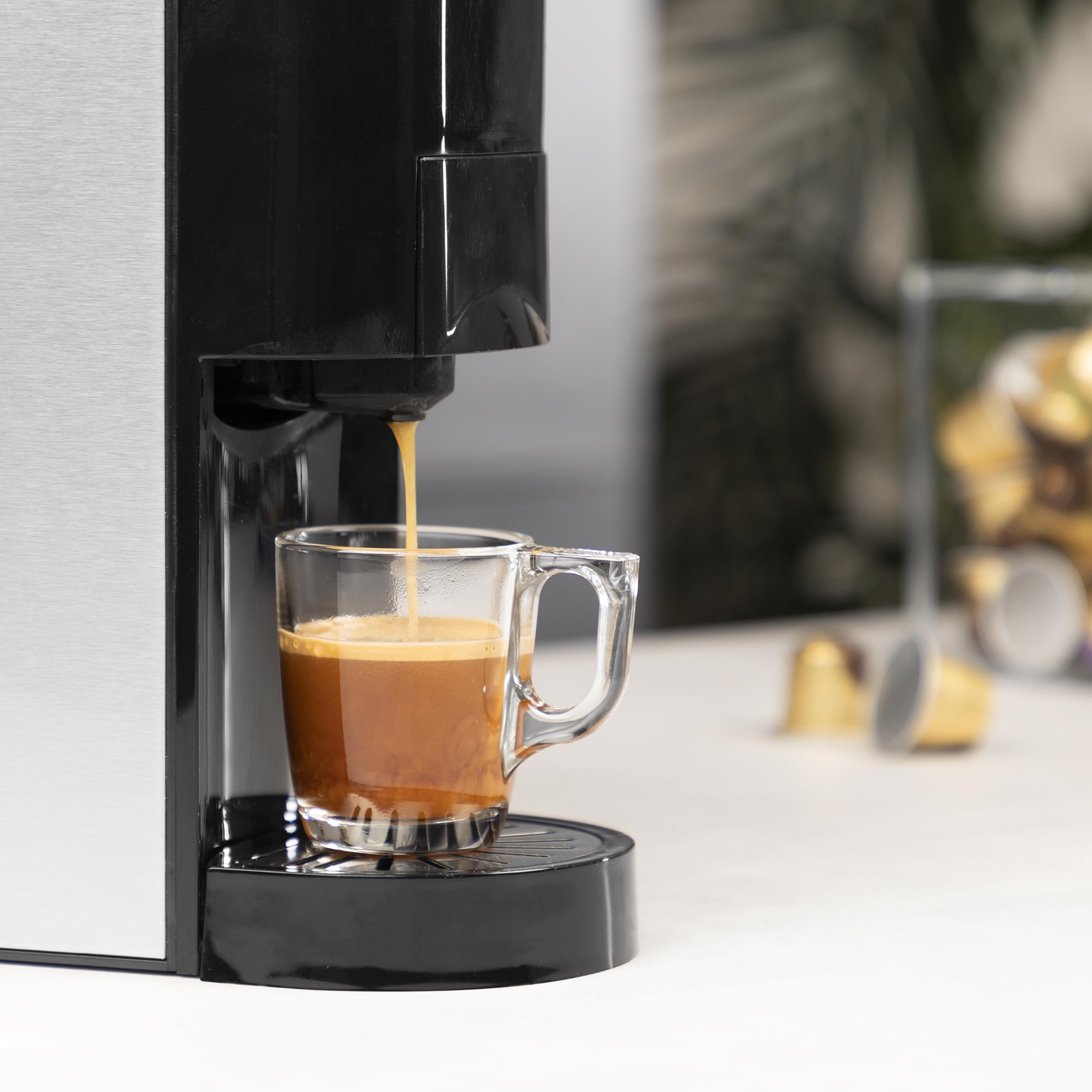 Princess 249450 Black Capsule Coffee Maker - Compact & Easy to Use for Home, Office, or Travel