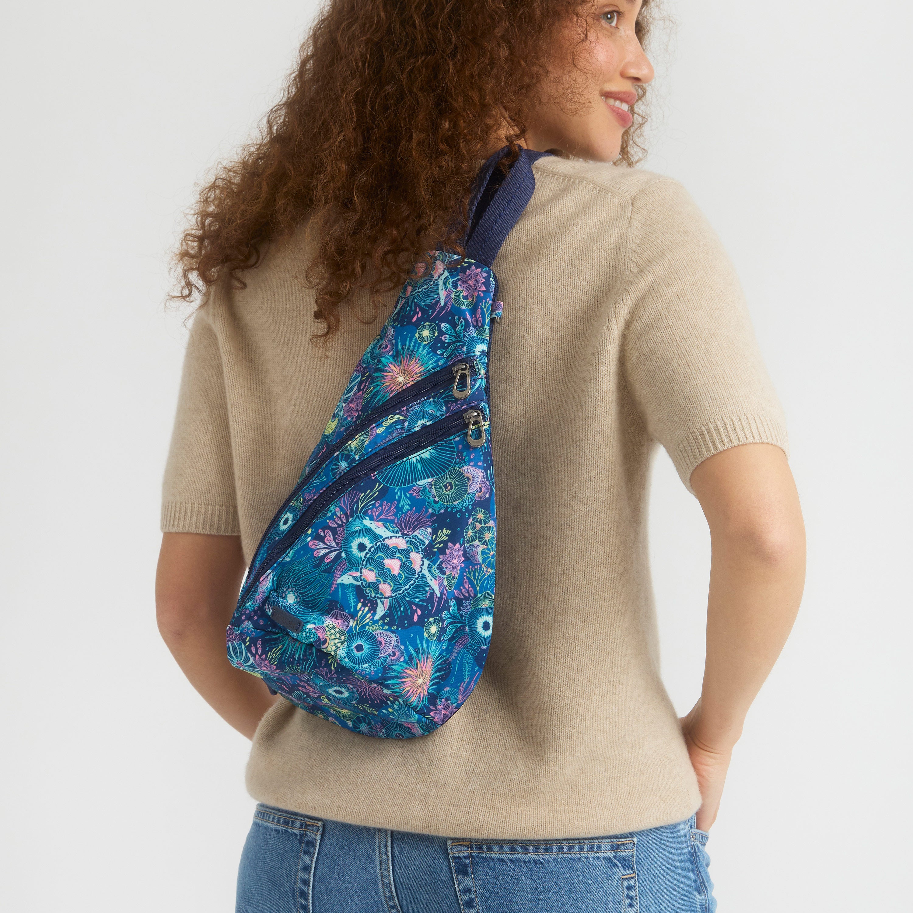 On The Go Sling Backpack - Lightweight Crossbody Travel Bag for Men & Women - Perfect for Hiking, Commuting & Everyday Use