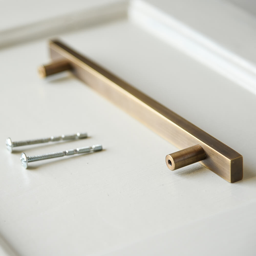 Vintage Brass Cuboid Cabinet Pull Handle - Elegant Drawer & Cabinet Hardware for Kitchen, Bathroom & Furniture Upgrade
