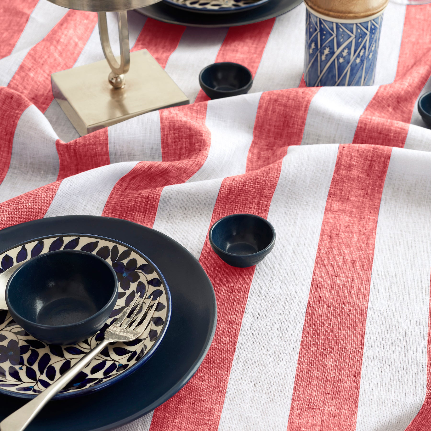 Cabana Stripe Table Throw - Waterproof Outdoor Picnic Blanket for Beach, Poolside & Patio - Decorative Striped Table Cover for Summer Parties & BBQs
