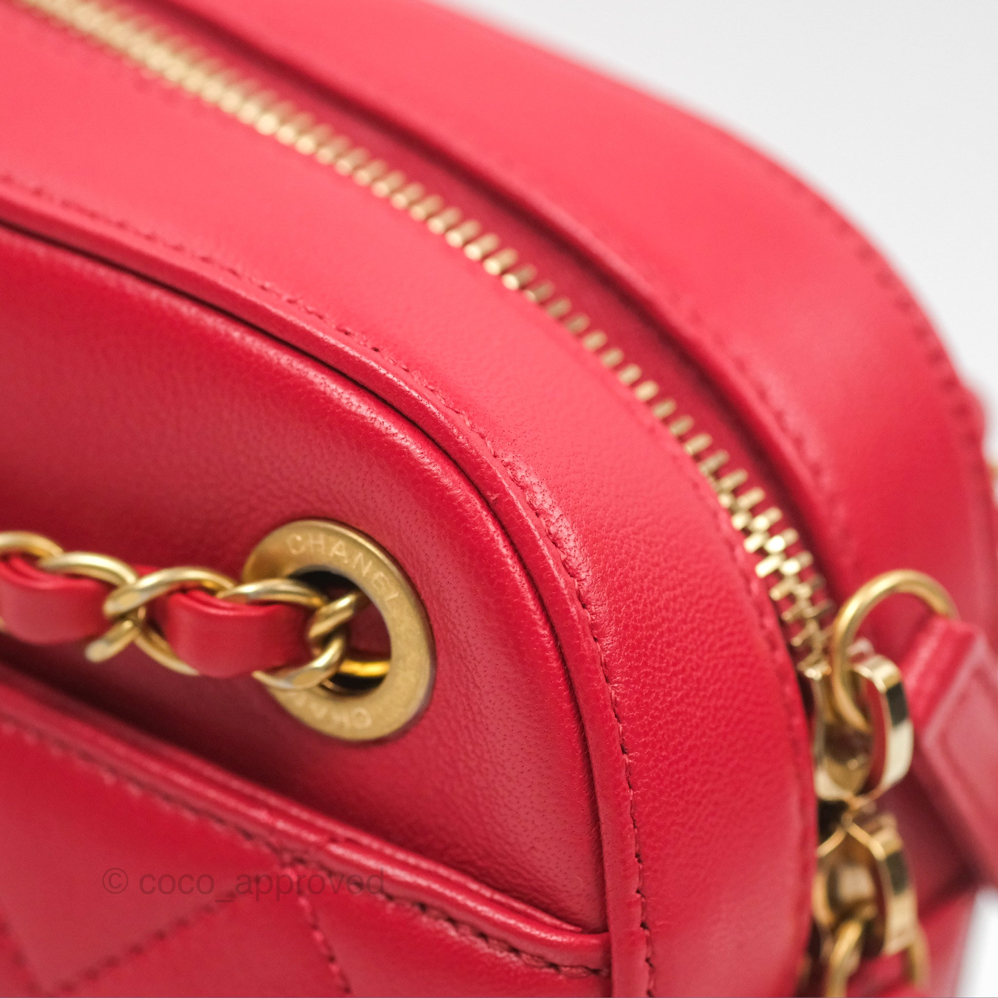 Chanel Red Goatskin Camera Bag with Aged Gold Chain Strap - Luxury Crossbody Bag for Women, Perfect for Parties & Evening Events