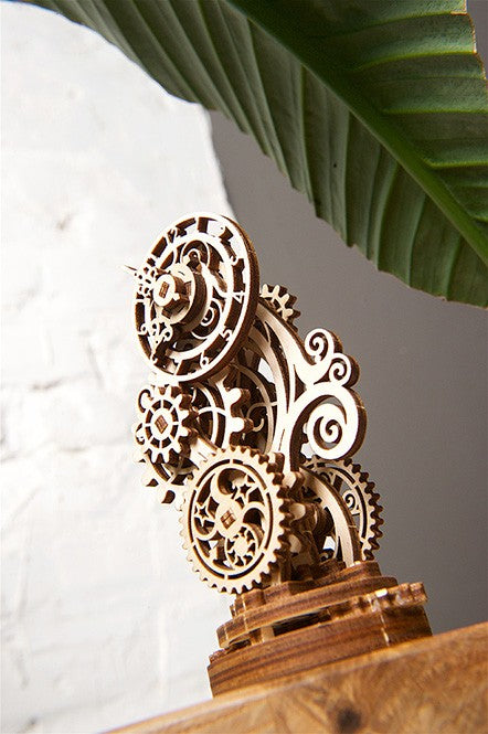 UGears Steampunk Clock - DIY Mechanical Wooden Model Kit for Adults & Teens - Unique Home Decor & Gift for Engineers & Collectors - Perfect for Office, Study Room, or Steampunk Themed Spaces