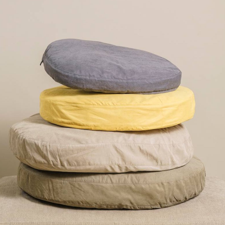 Premium Soft Cotton Pillowcase for Bed - Breathable & Hypoallergenic - Perfect for Home, Hotel, and Travel Use
