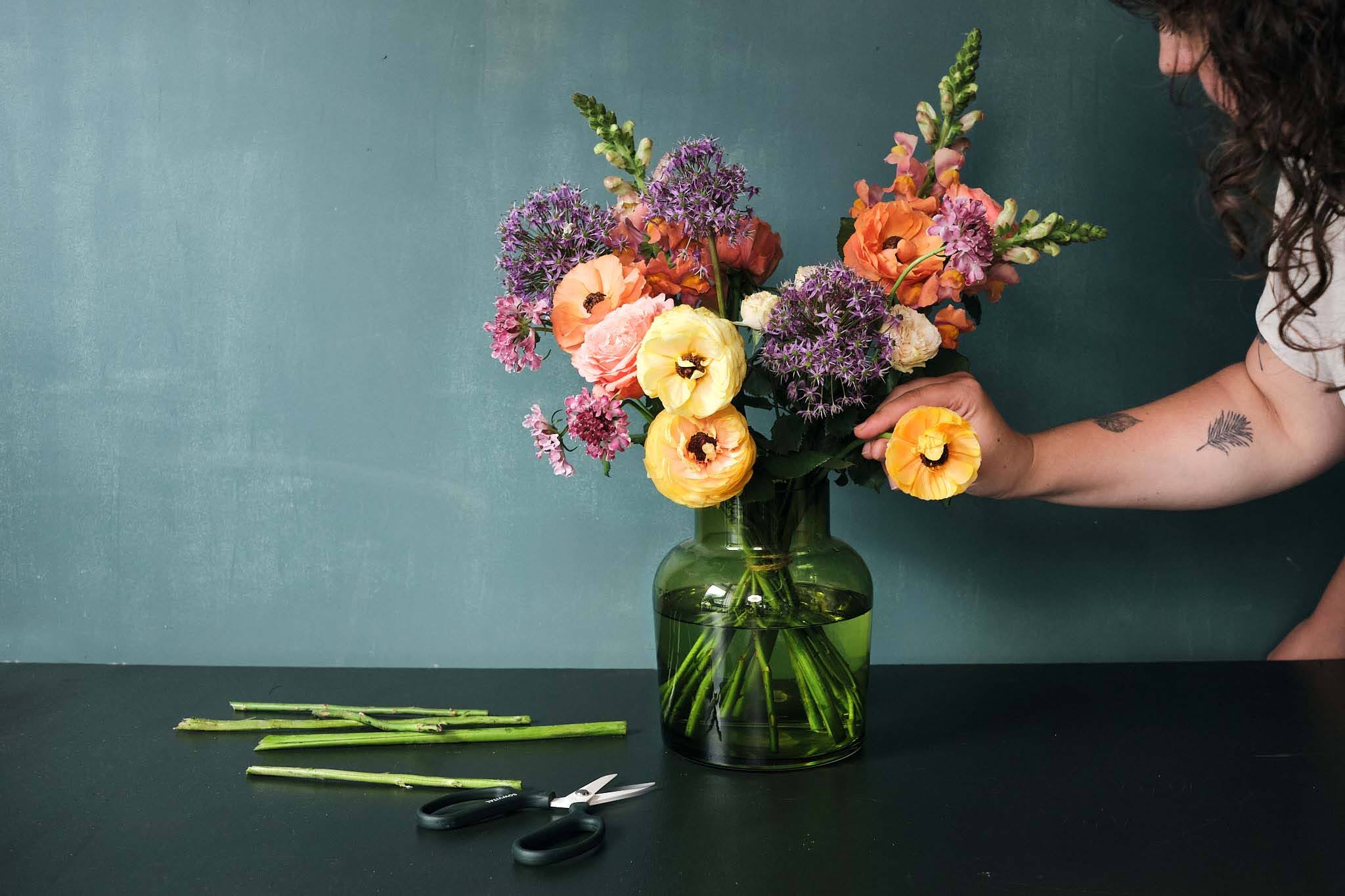 Prepaid Flower Subscription Box - Monthly Fresh Flower Delivery for Home & Office Decor | Perfect for Gifts, Weddings & Special Occasions