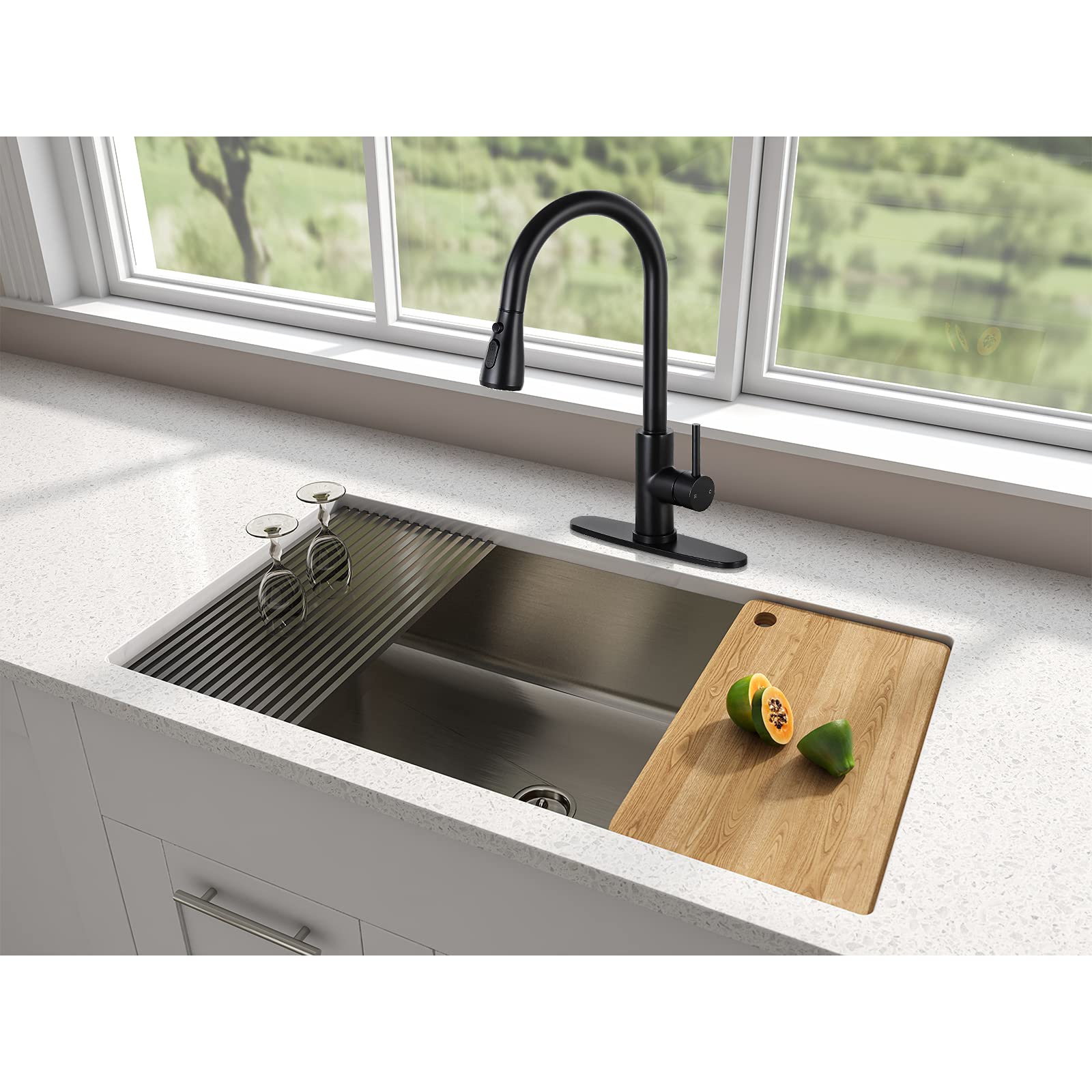 Premium Matte Black Stainless Steel Kitchen Faucet with Pull Down Sprayer - Single Handle High Arc Design for Modern Sinks | Ideal for Cooking, Washing Dishes & Food Prep