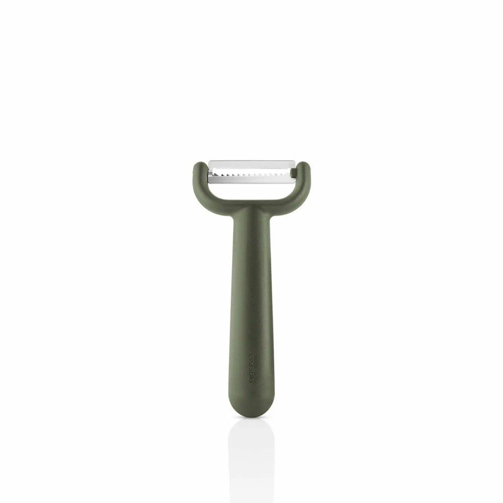 EVA SOLO Green Julienne Peeler - Stainless Steel Vegetable Peeler for Carrots, Zucchini & Potatoes - Perfect for Salad Prep, Garnishing & Healthy Cooking