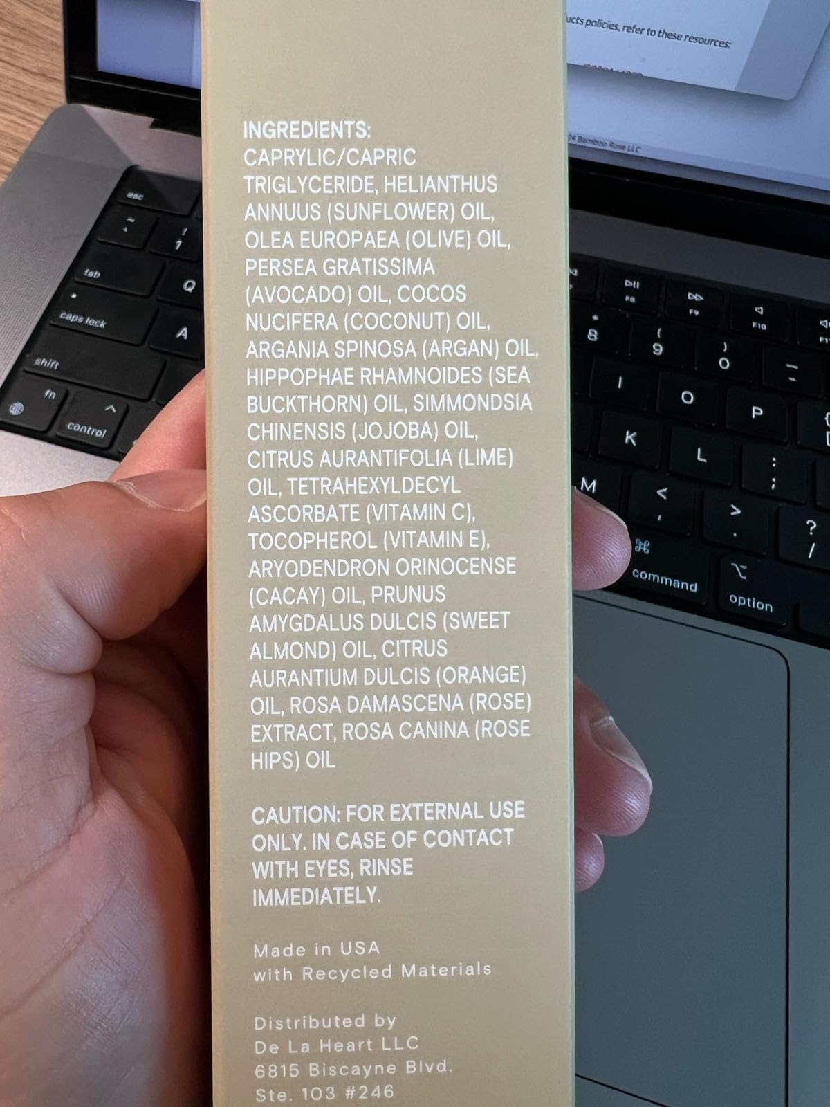 De la Heart Golden Body Oil - Nourishing & Hydrating Skin Oil for Radiant Glow, 3.4 fl oz | Perfect for Dry Skin Care, Massage & Nighttime Moisturizing Routine