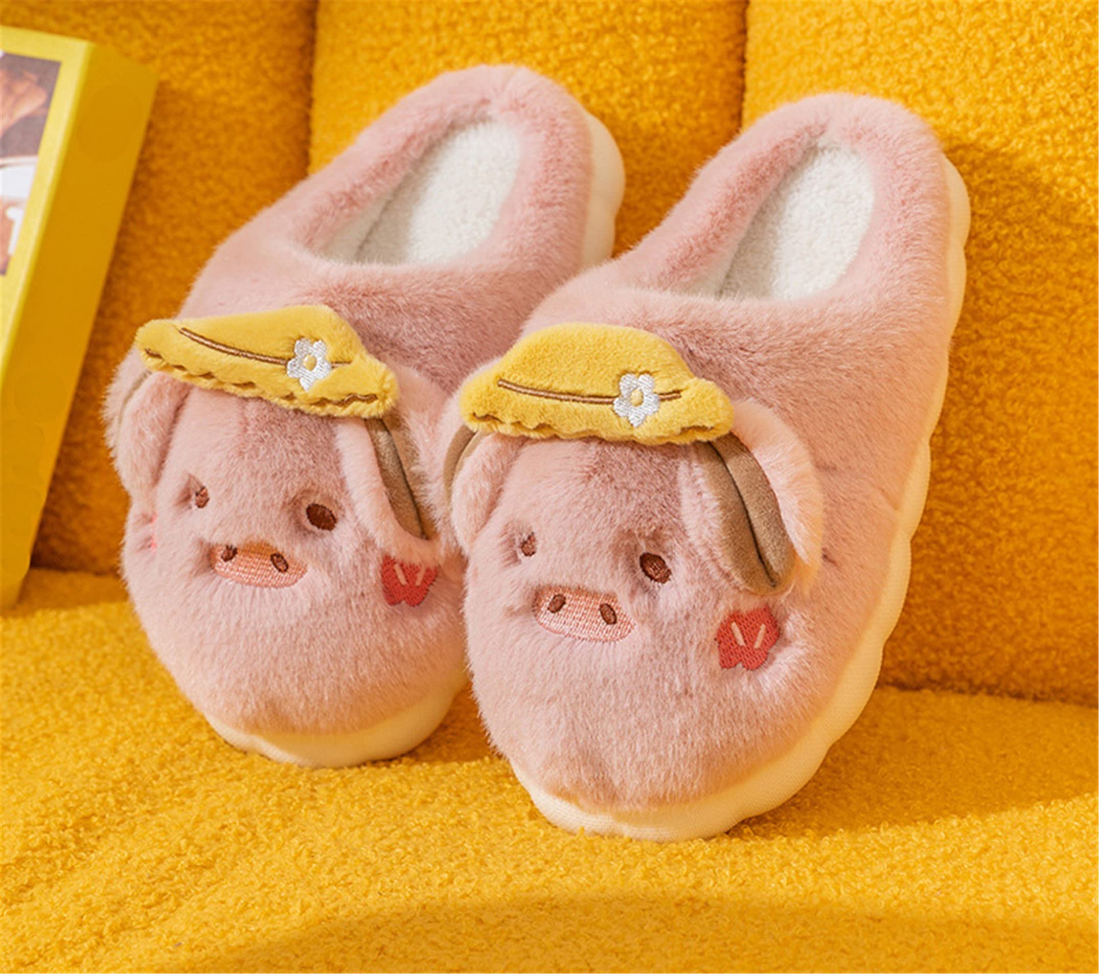 YILANLAN Women's Cute Pig Slippers - Animal Plush House Shoes for Winter, Warm & Cozy Indoor/Outdoor Home Slippers - Perfect for Lounging, Gift Giving & Cold Weather Comfort