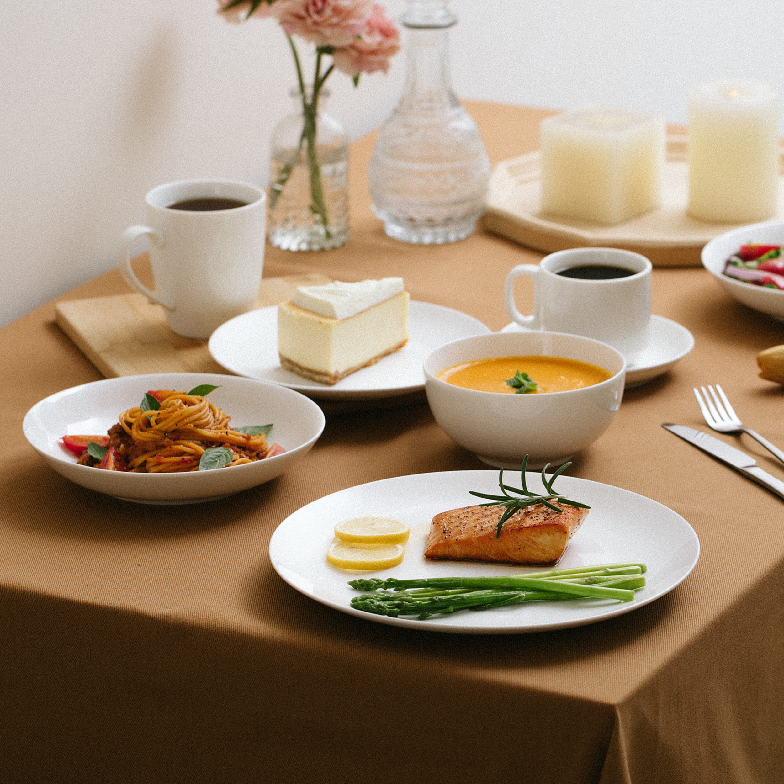 BTaT- 12-Pack 10.5 Inch White Porcelain Dinner Plates Set - Bulk Restaurant Dishes for Fine Dining, Catering & Home Entertaining