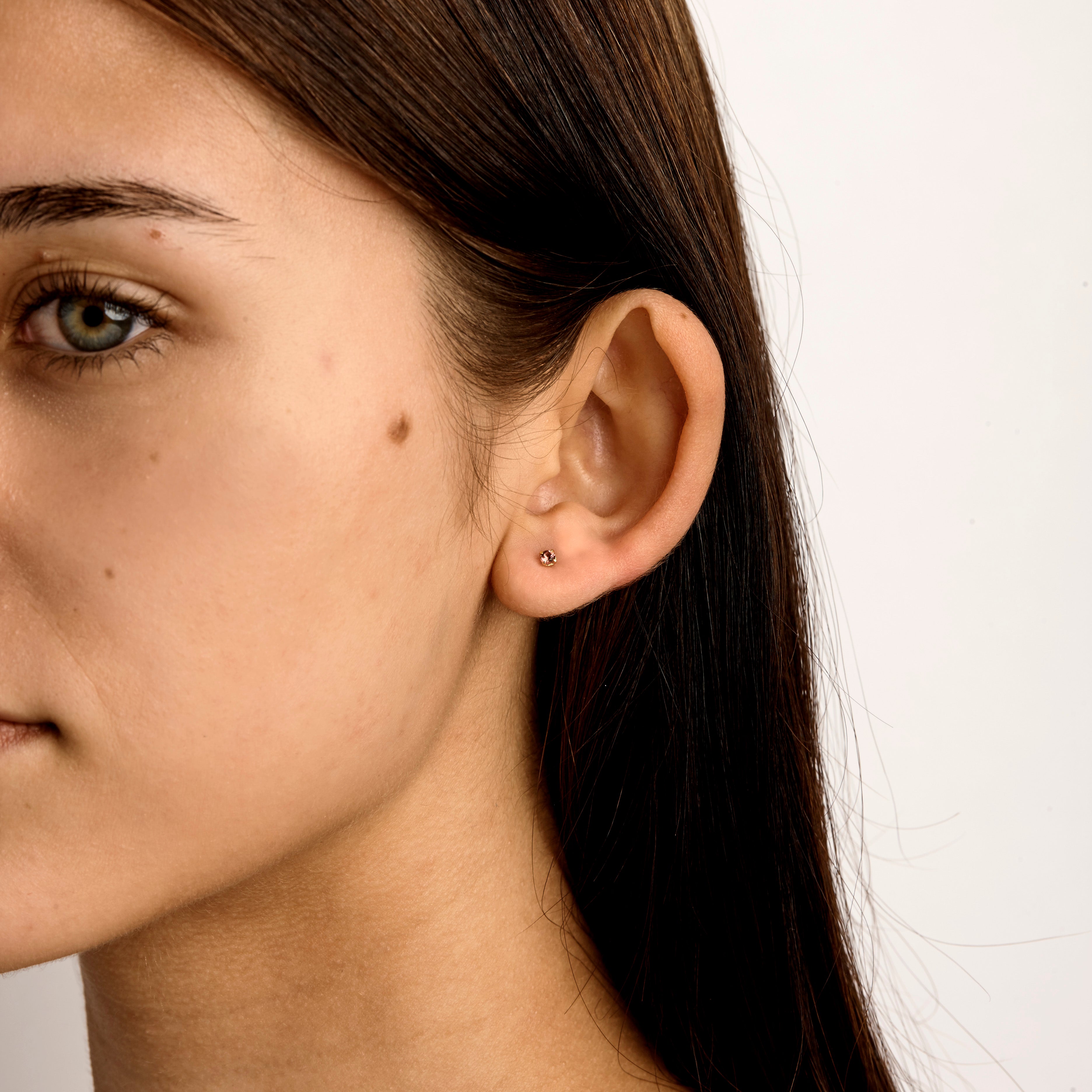 Exquisite 14K Gold Garnet Stud Earrings for Women - Perfect for Everyday Wear, Parties & Gifts