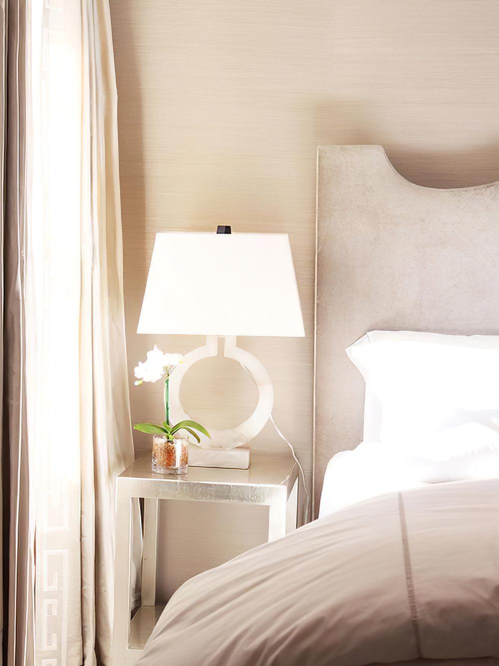 Modern Ring Form Table Lamp - Stylish LED Desk Light for Bedroom, Living Room & Office - Perfect for Reading, Working & Decor